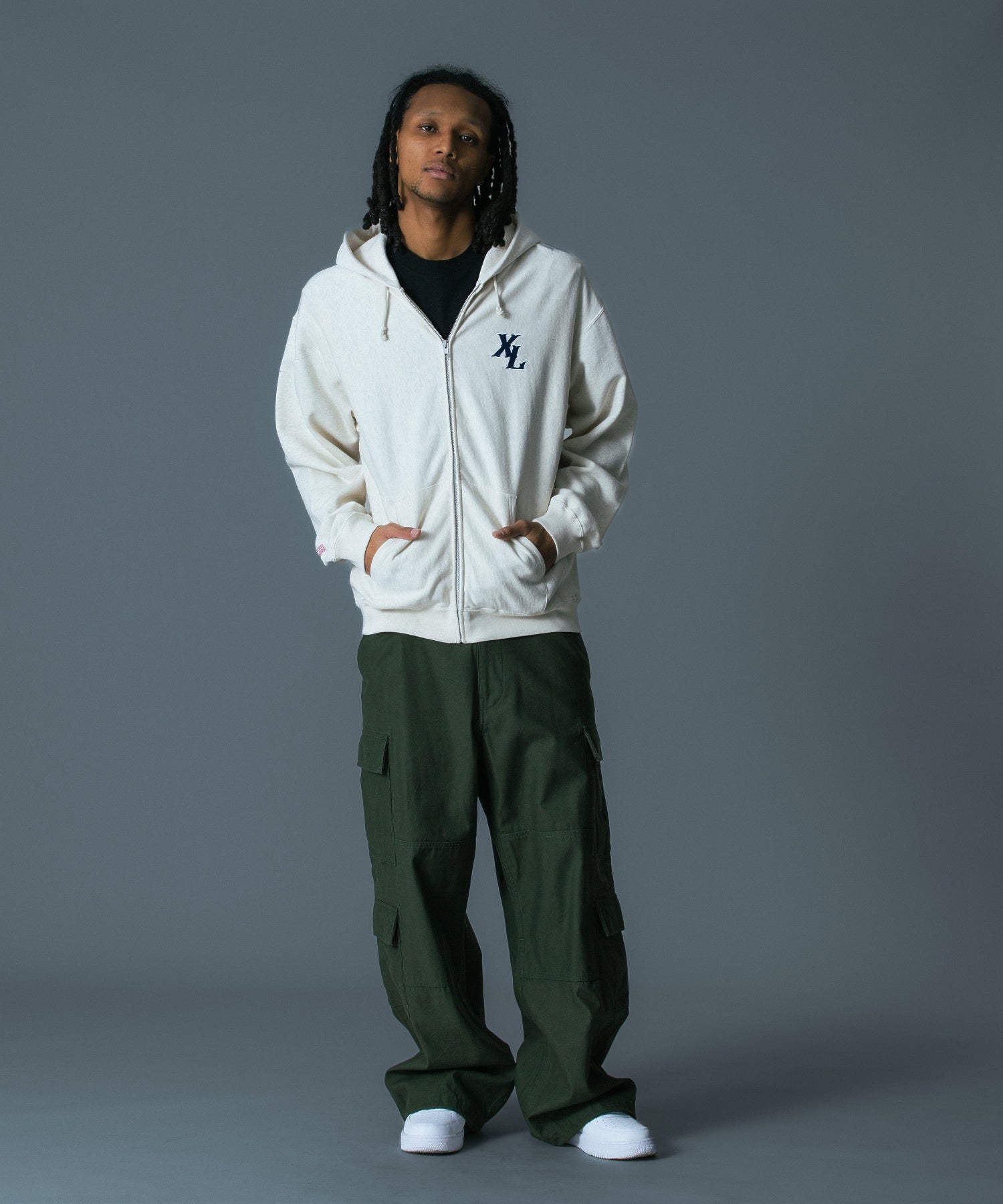 XLARGE×Champion ZIP UP HOODED SWEATSHIRT