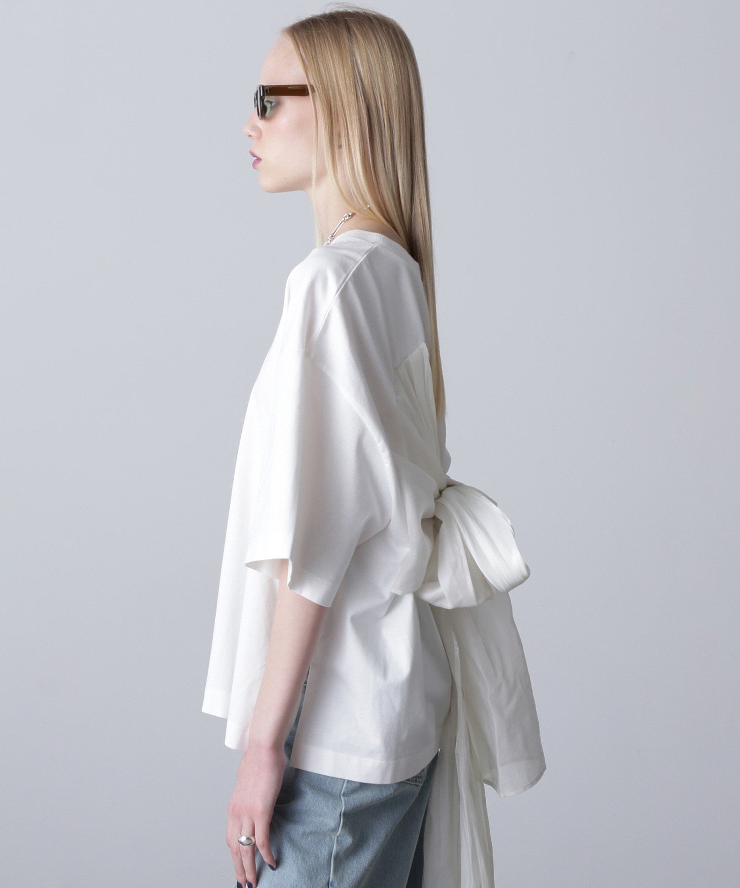 mici/BACK RIBBON S/S TEE