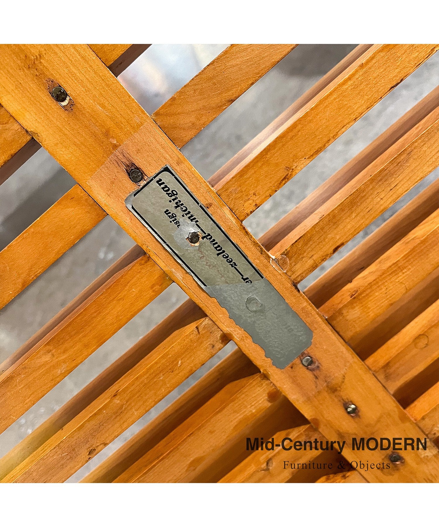 Nelson Platform Bench / Vintage