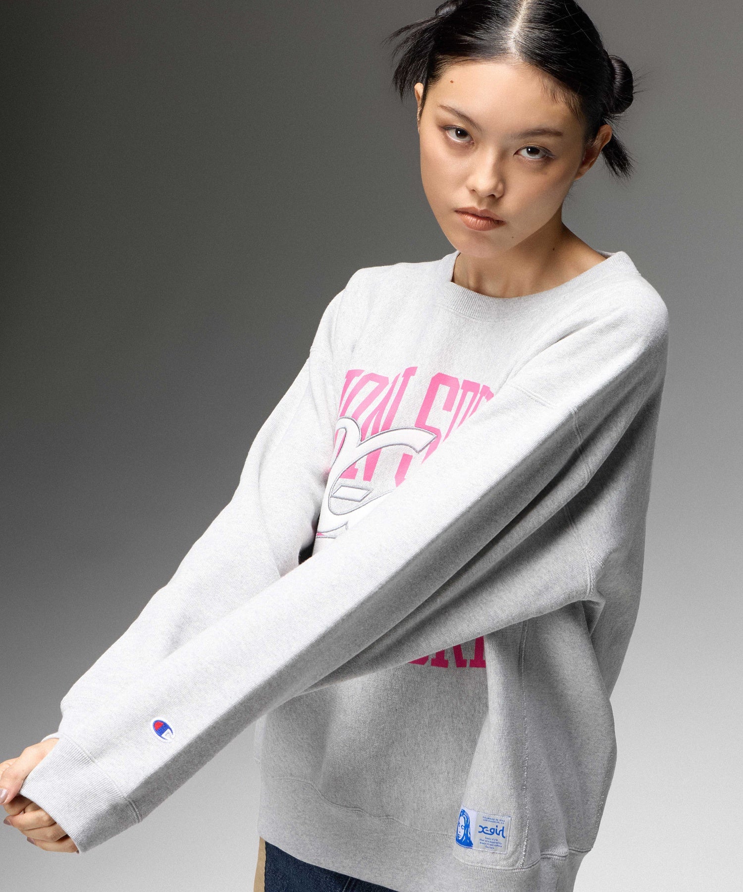 X-girl x Champion REVERSE WEAVE® PRINT AND PATCHED LOGO SWEATSHIRT