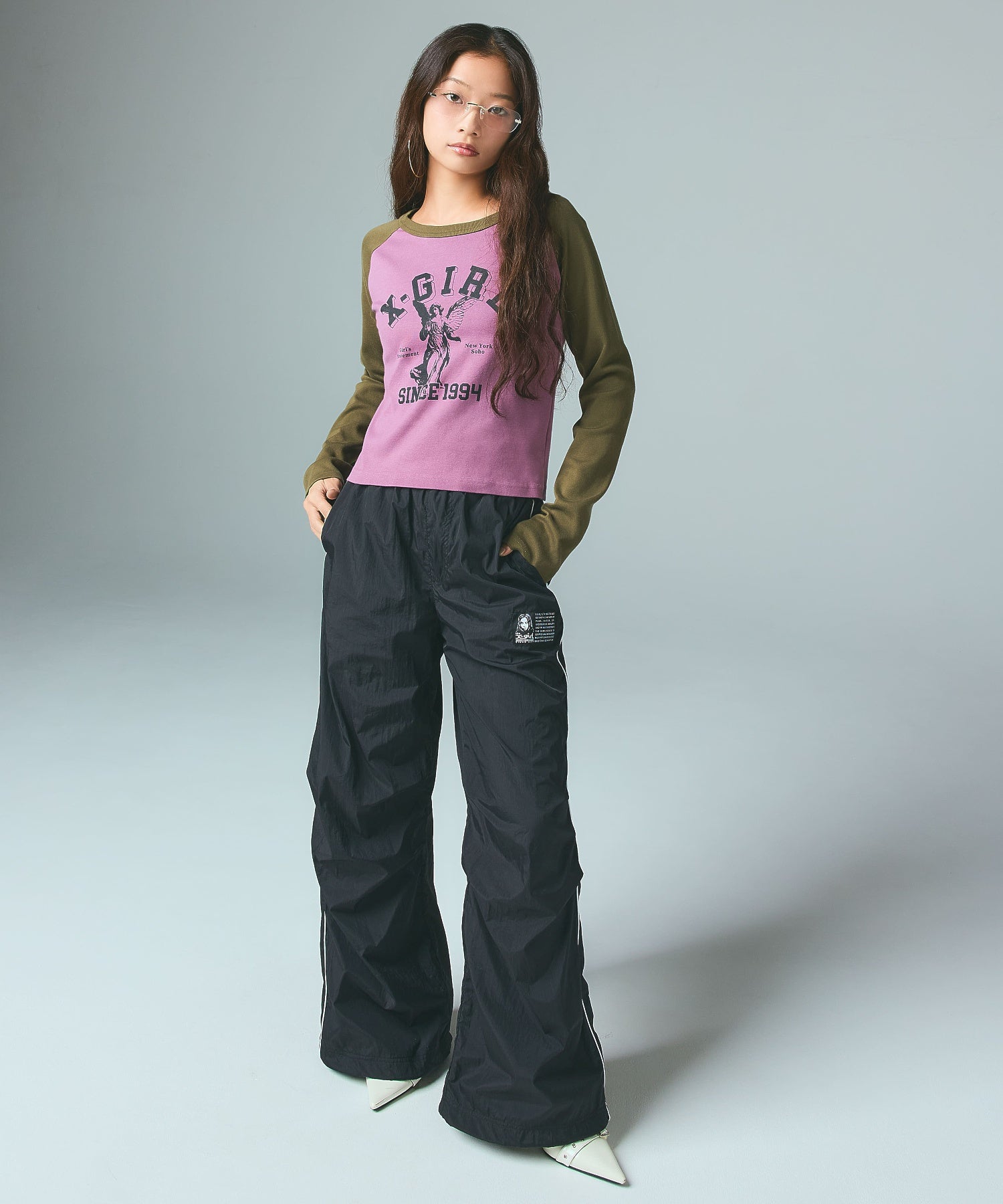 FACE LABEL TRACK PANTS