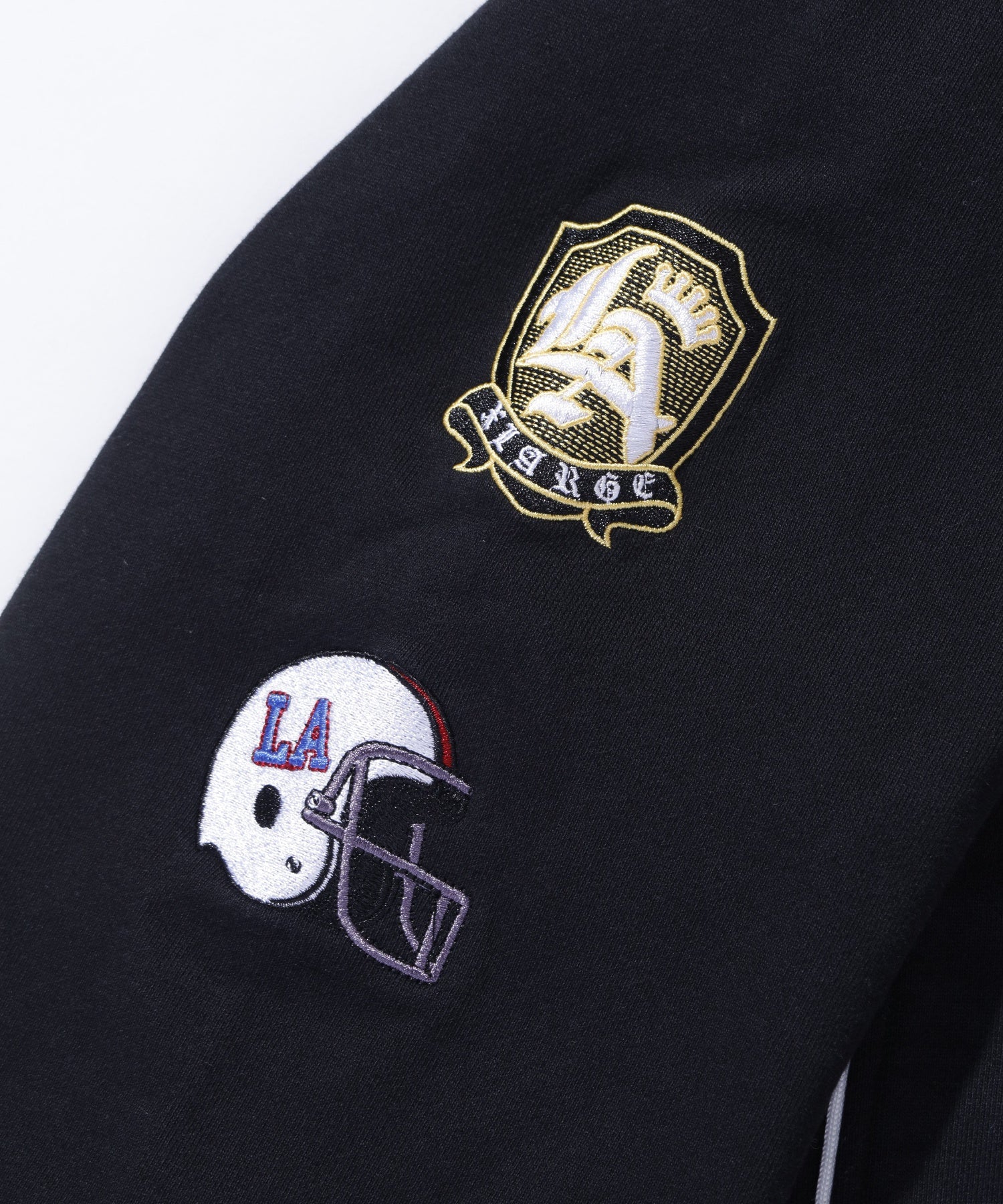 XLARGE×LIBERTY WALK HALF ZIP SWEATSHIRTS