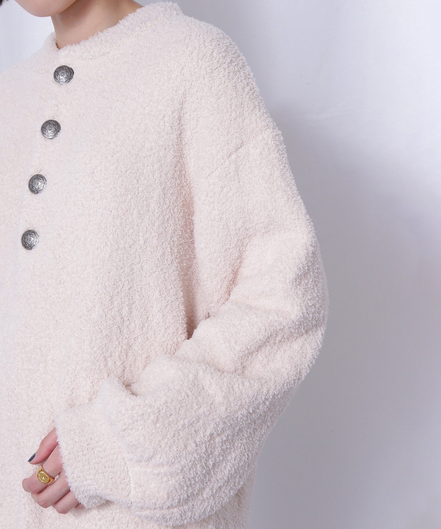 コンチョボタン モコモコ ヘンリーネックトップス