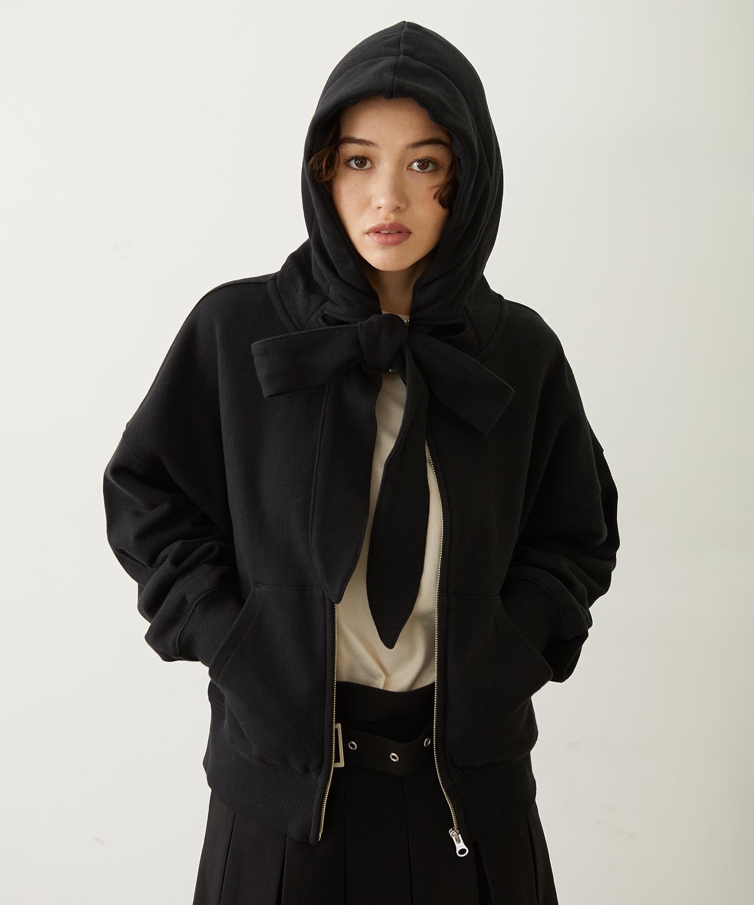 BIG RIBBON SWEAT ZIP HOODIE