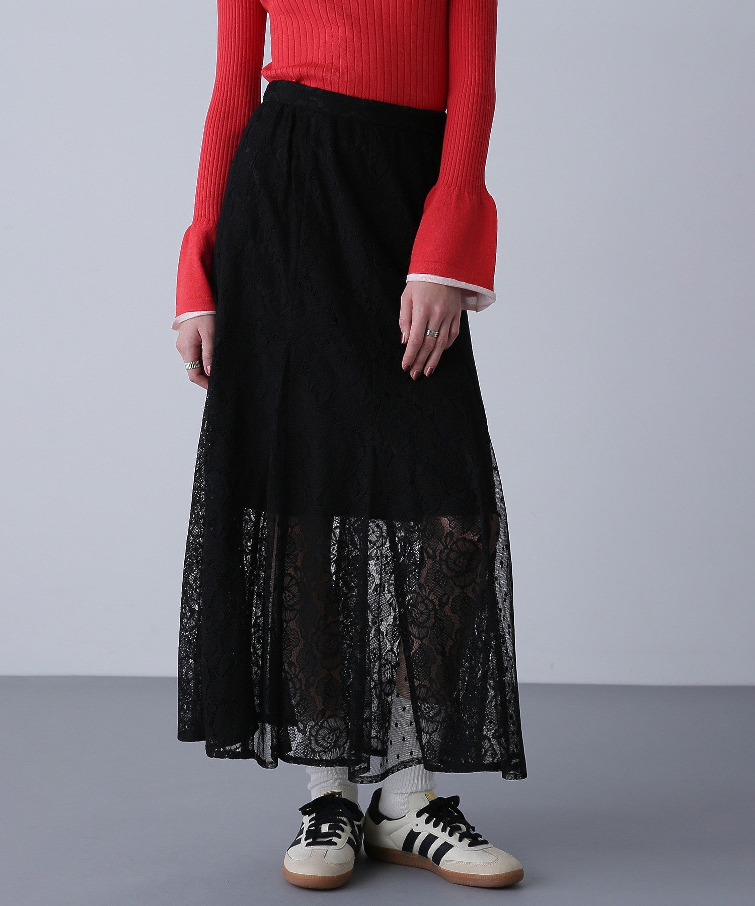 レーススカート