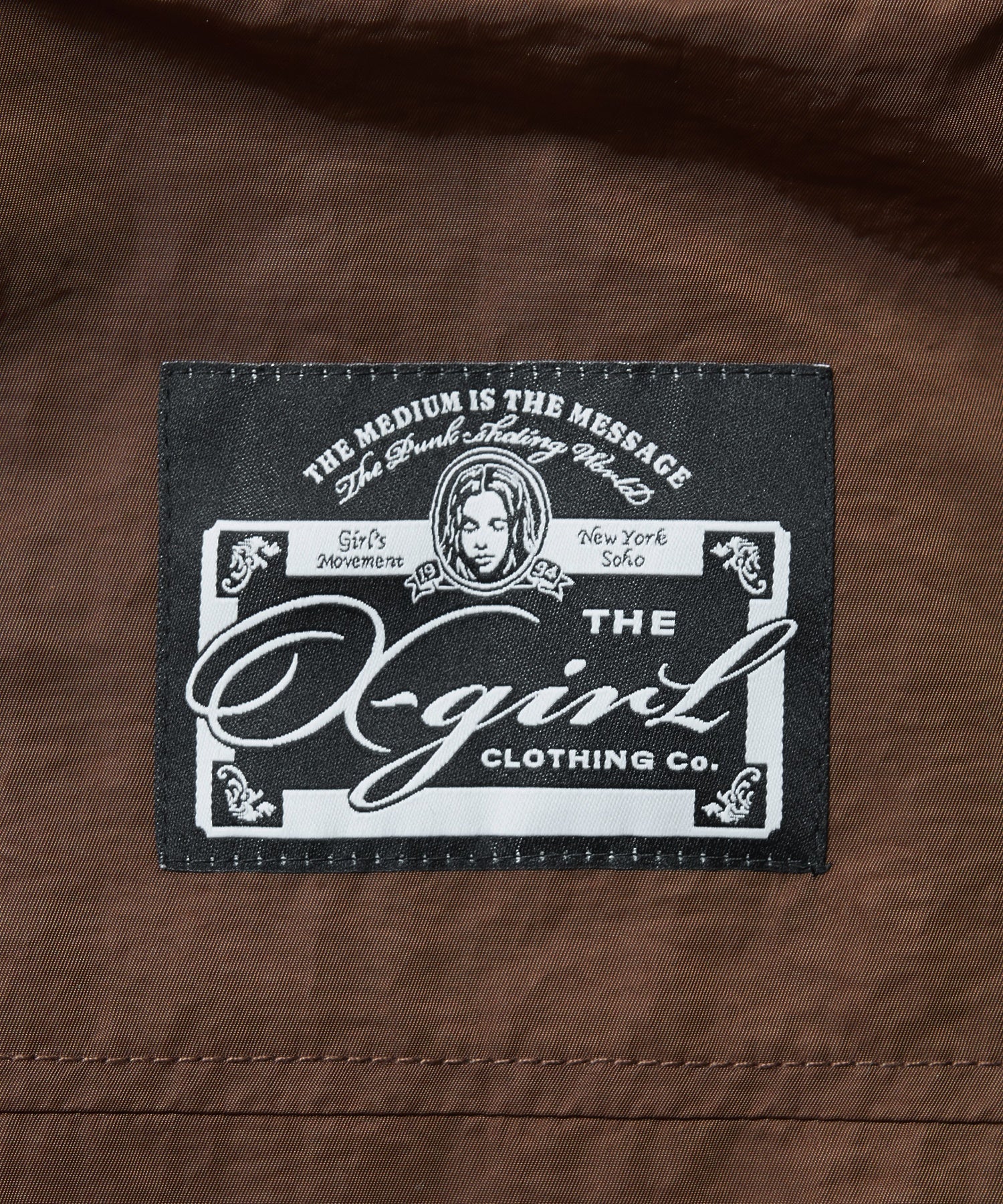 RIBBED SLEEVE WOVEN JACKET