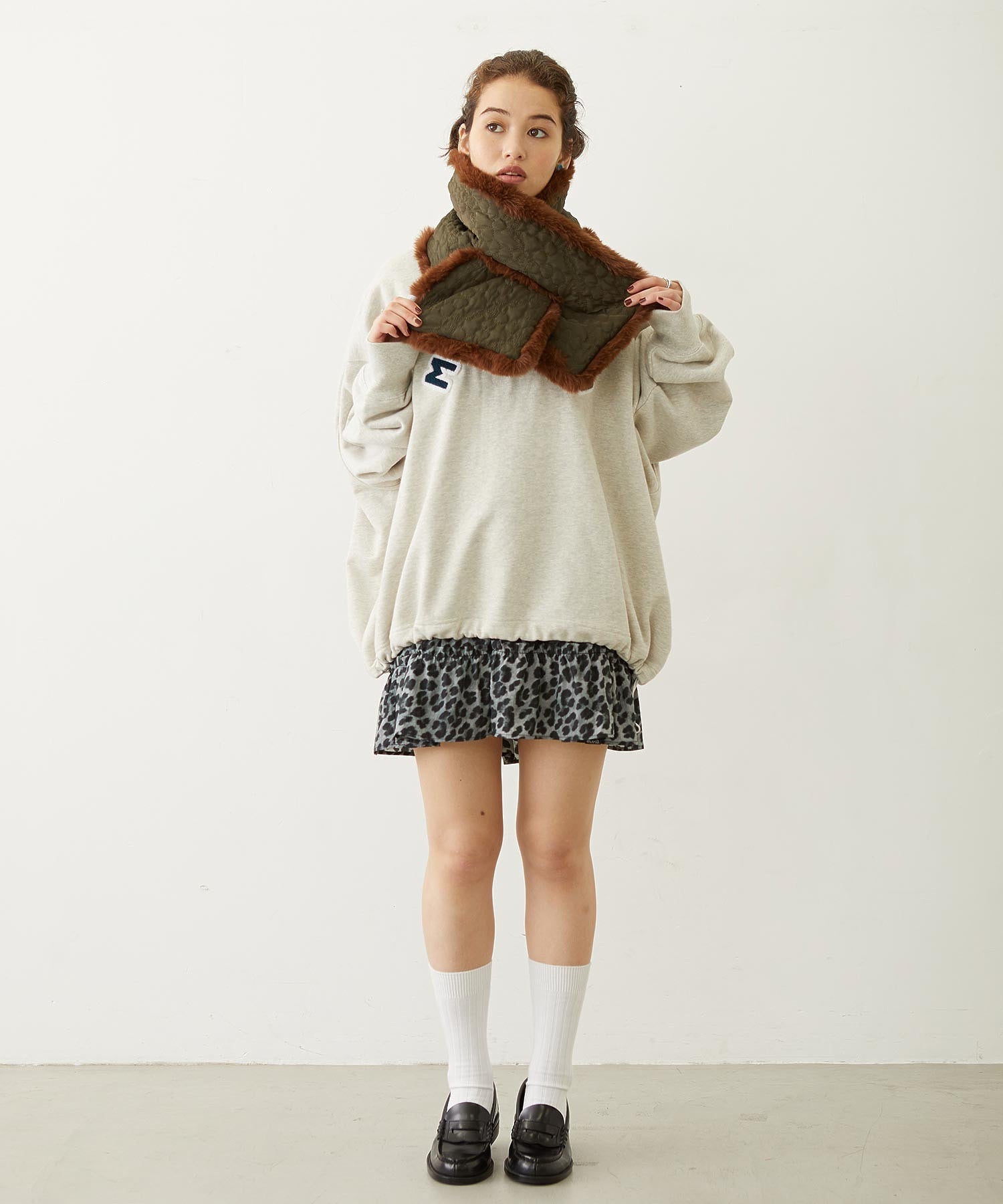 PATCH DRAWSTRING BIG SWEAT TOP