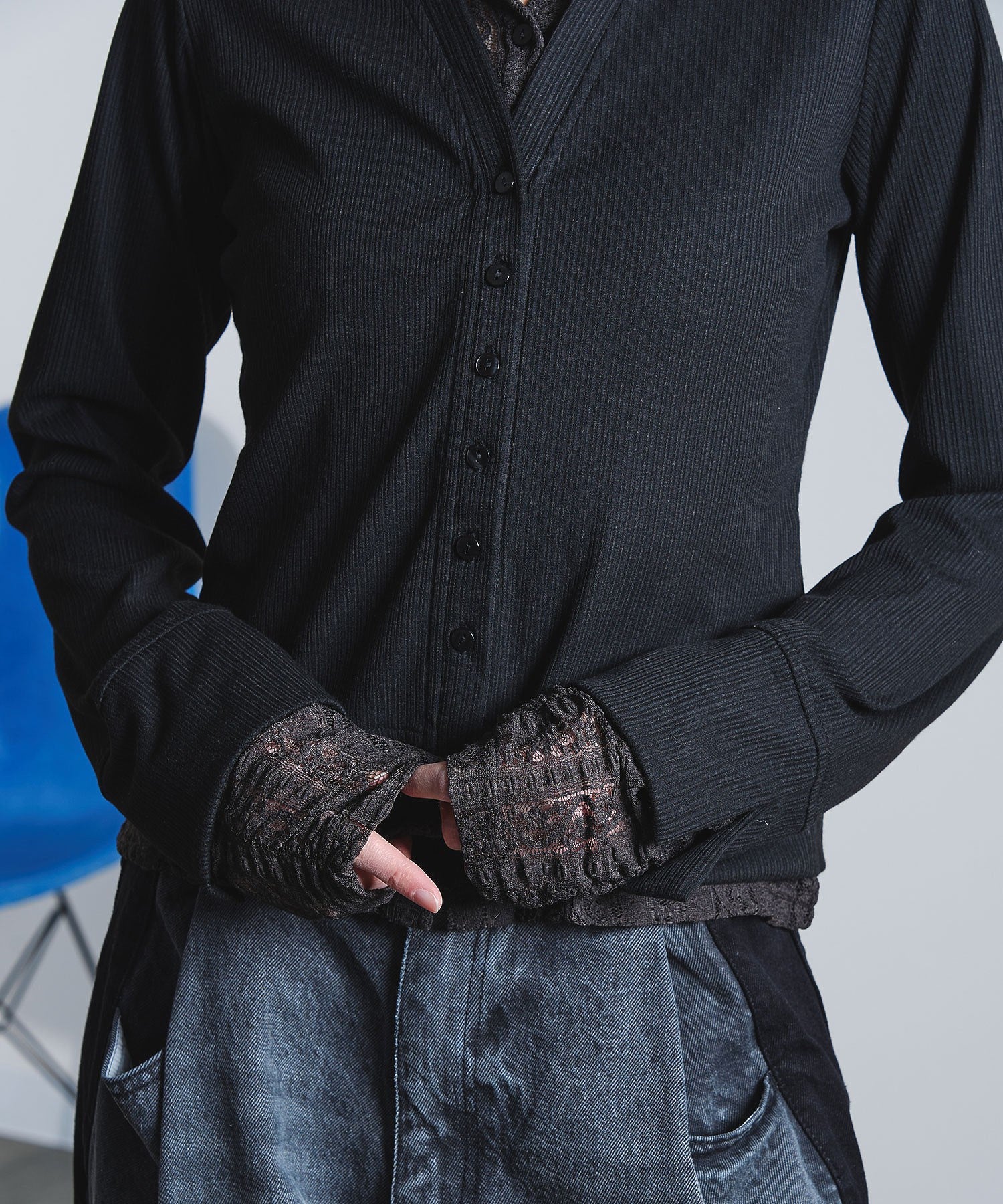 FAKE LAYERED CARDIGAN