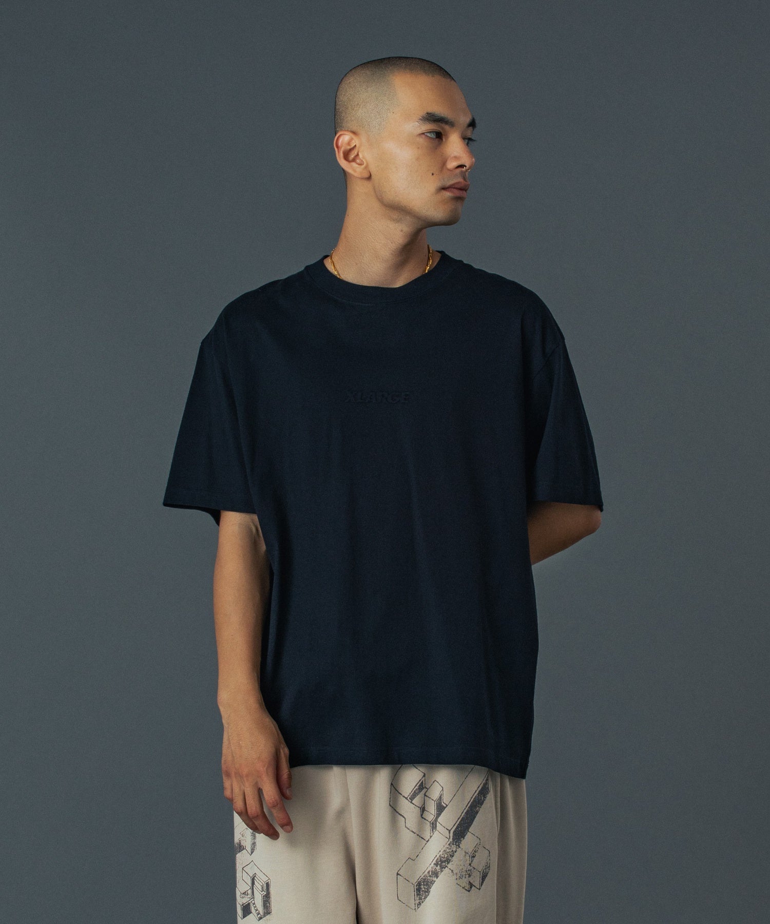 MODEL 身長172cm / 着用サイズ：Lサイズ