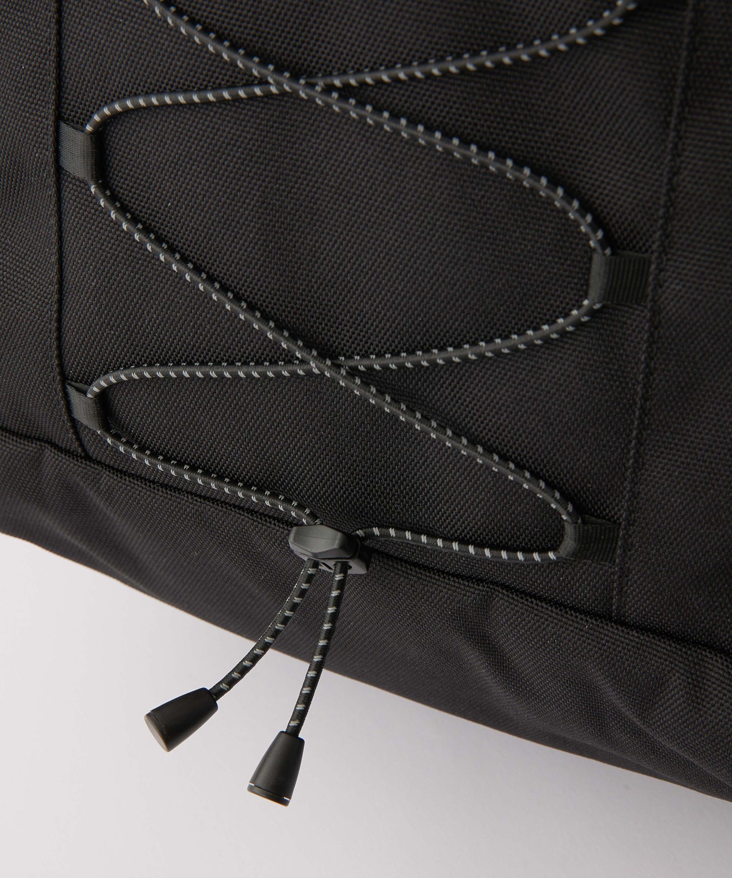 OVAL LOGO BUNGEE CORD BACKPACK