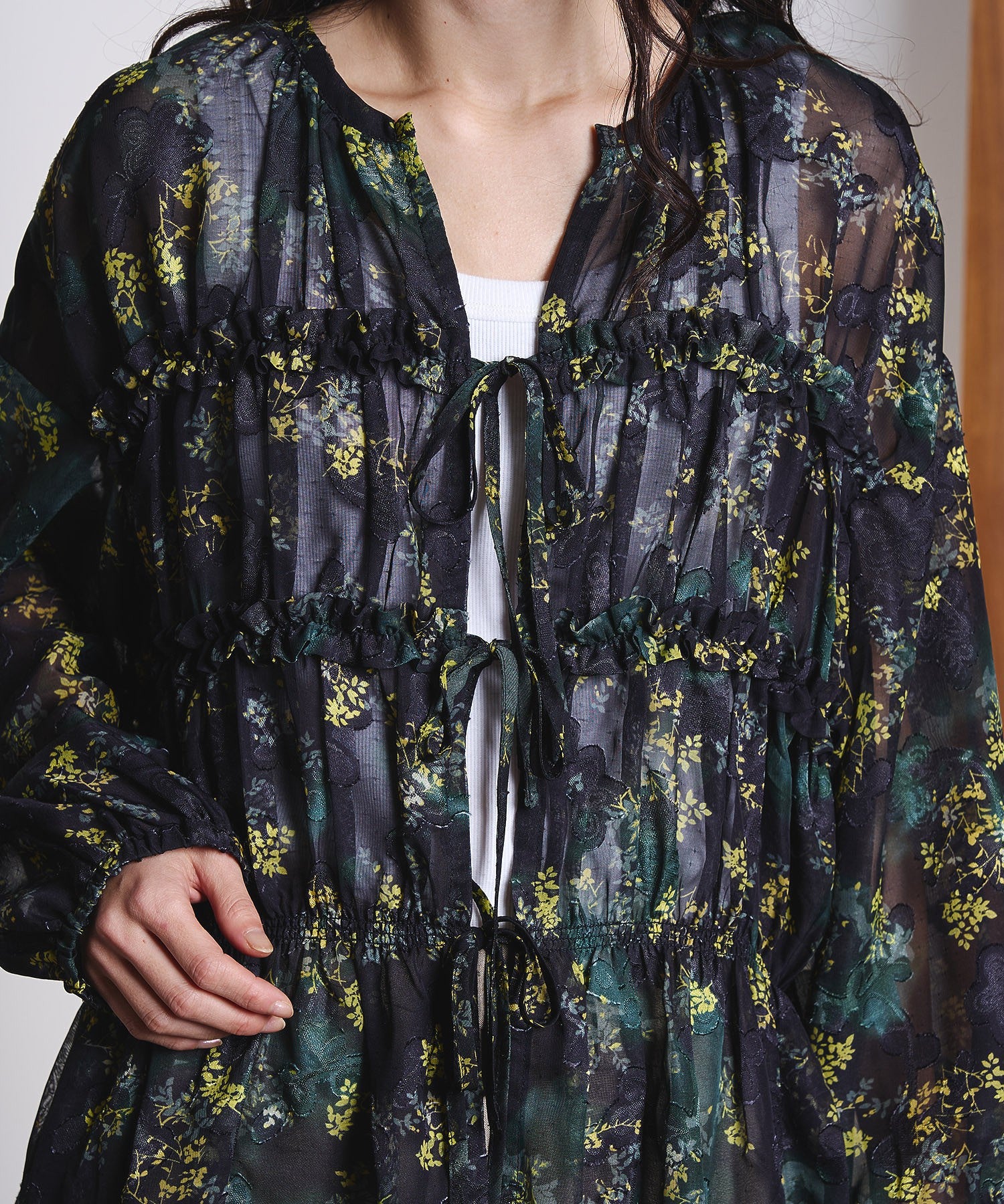 FRILL BLOUSE
