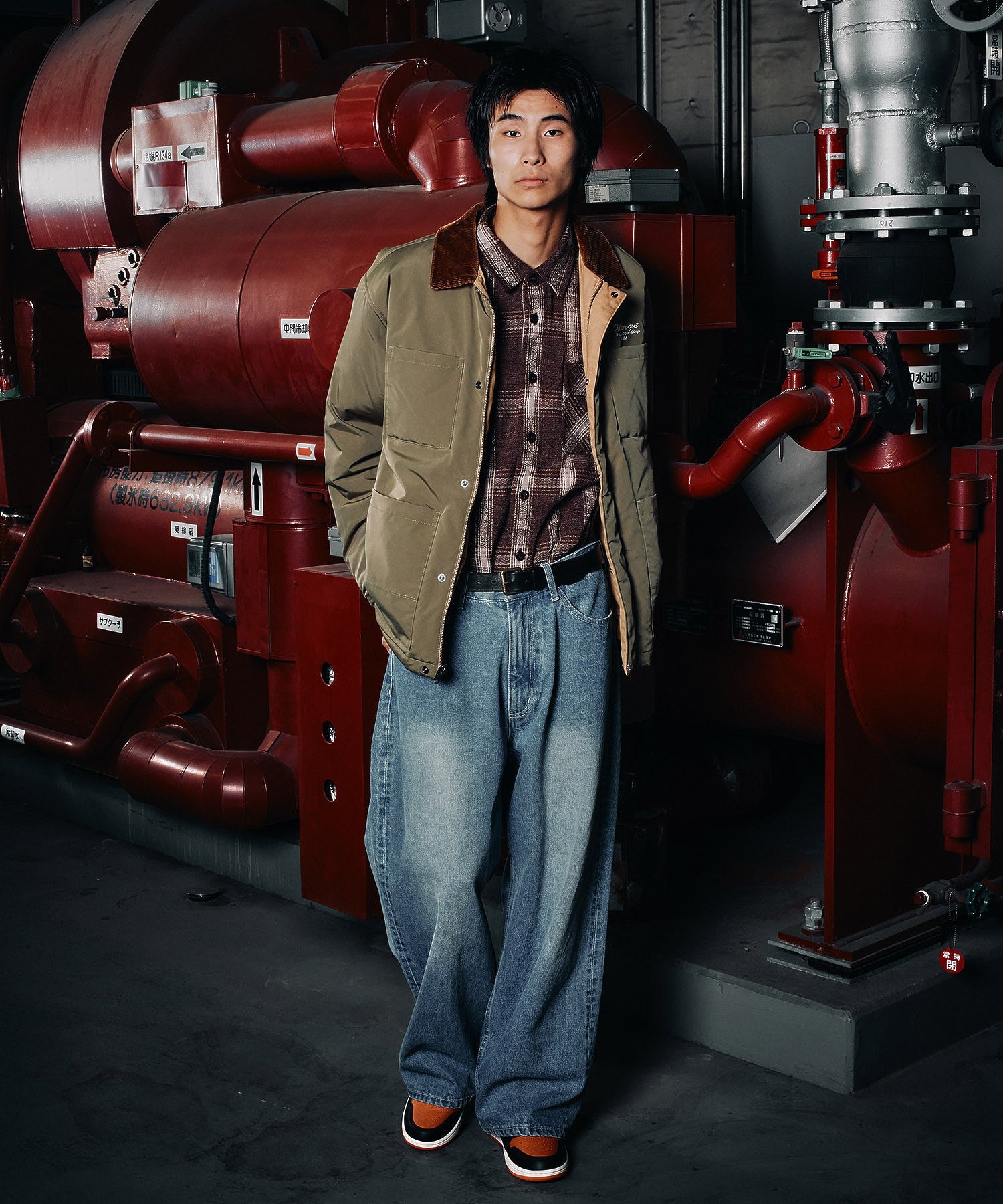 WASHED BAGGY DENIM PANTS