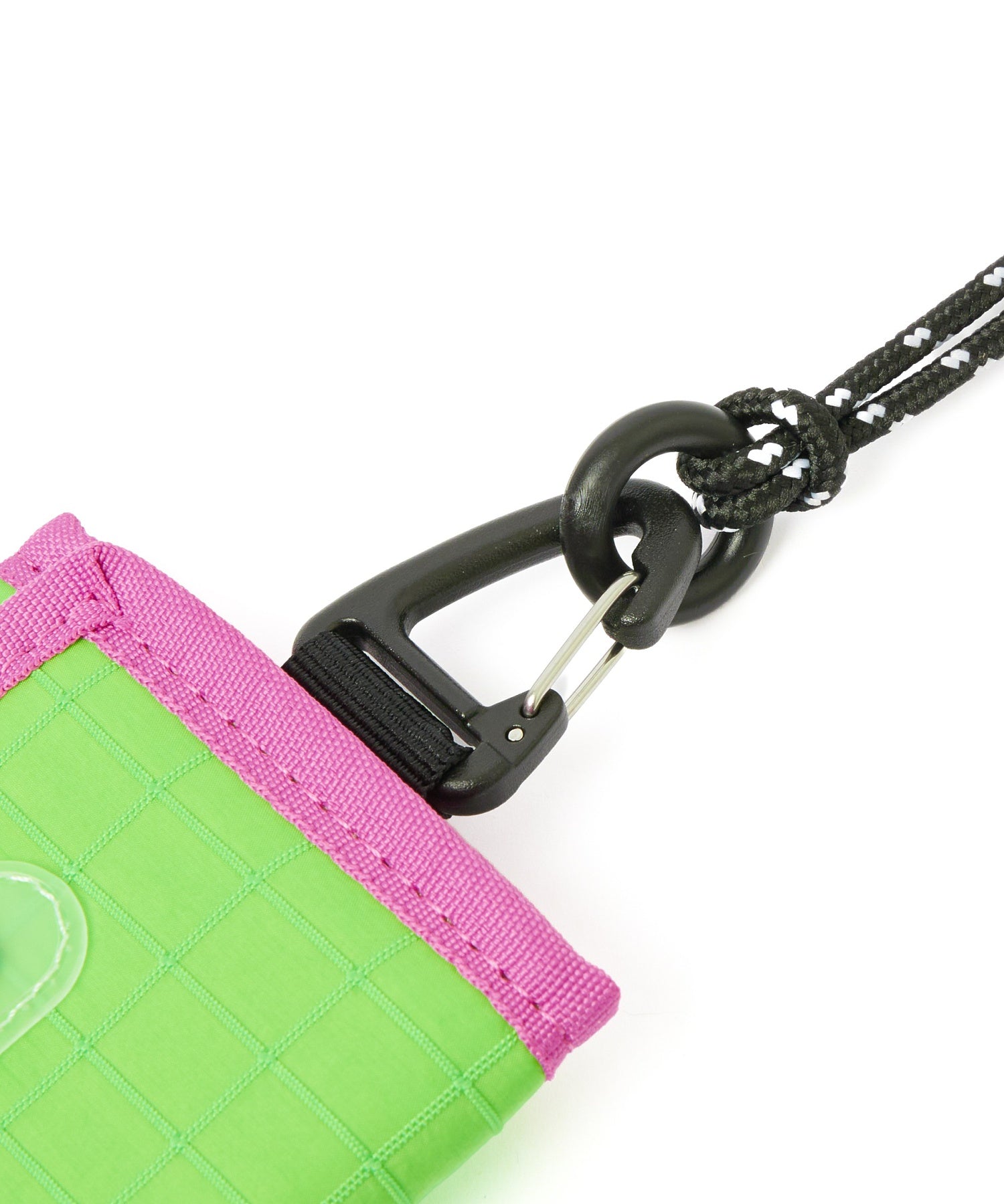 GRID PATTERN TRI-FOLD WALLET