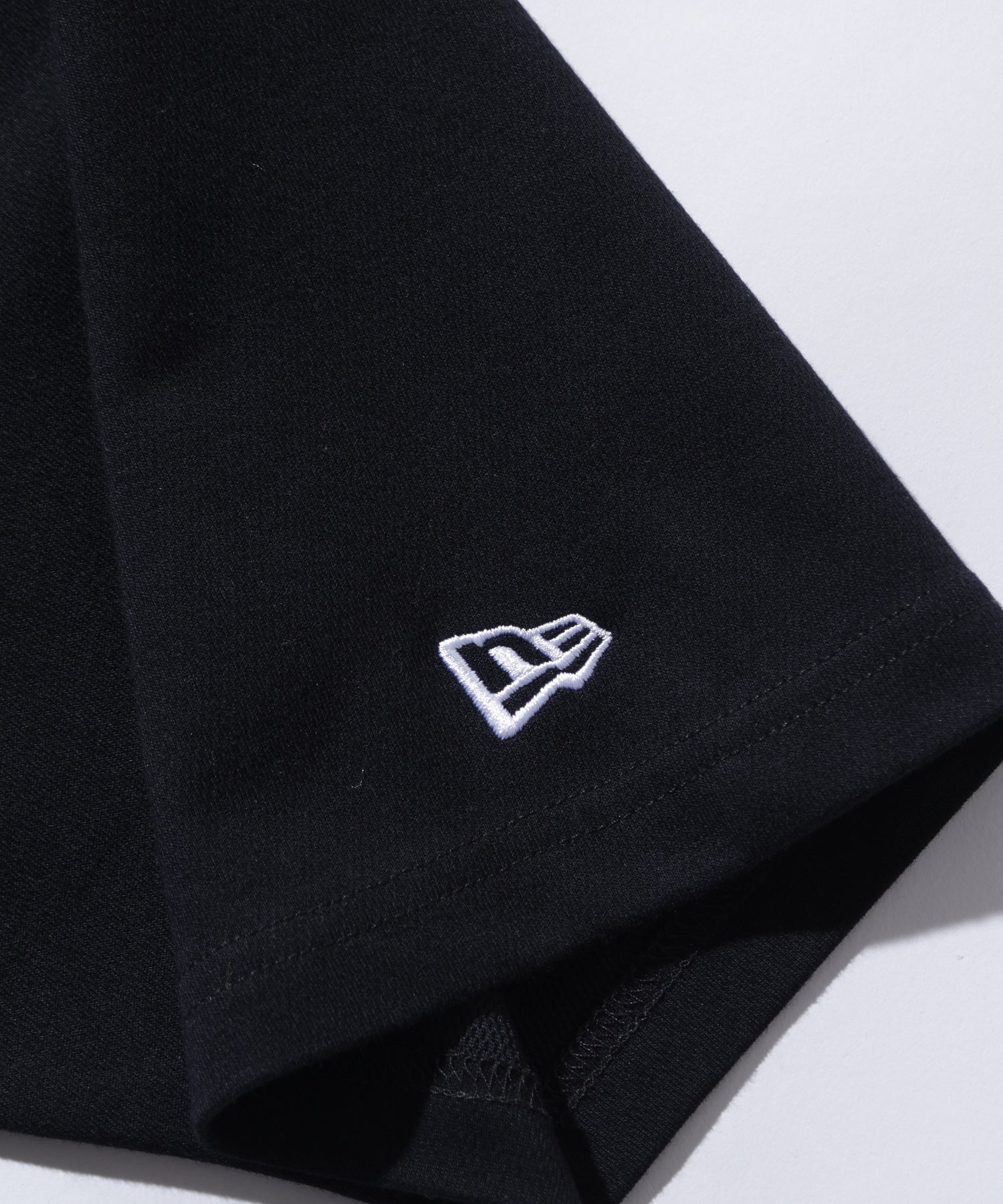 XLARGE×NEW ERA PERFORMANCE S/S TEE