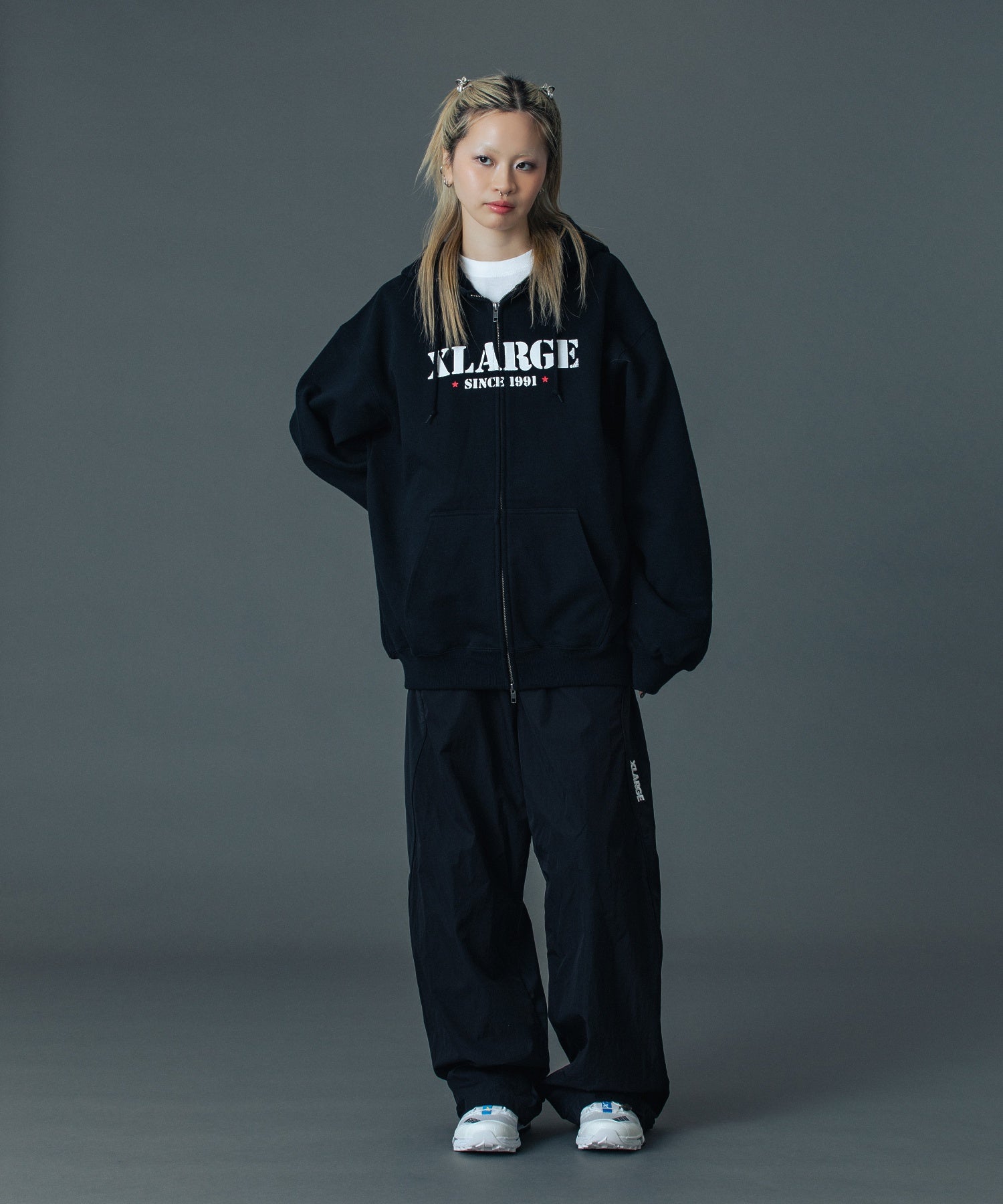 CRATE DIGGER ZIP HOODED SWEATSHIRT