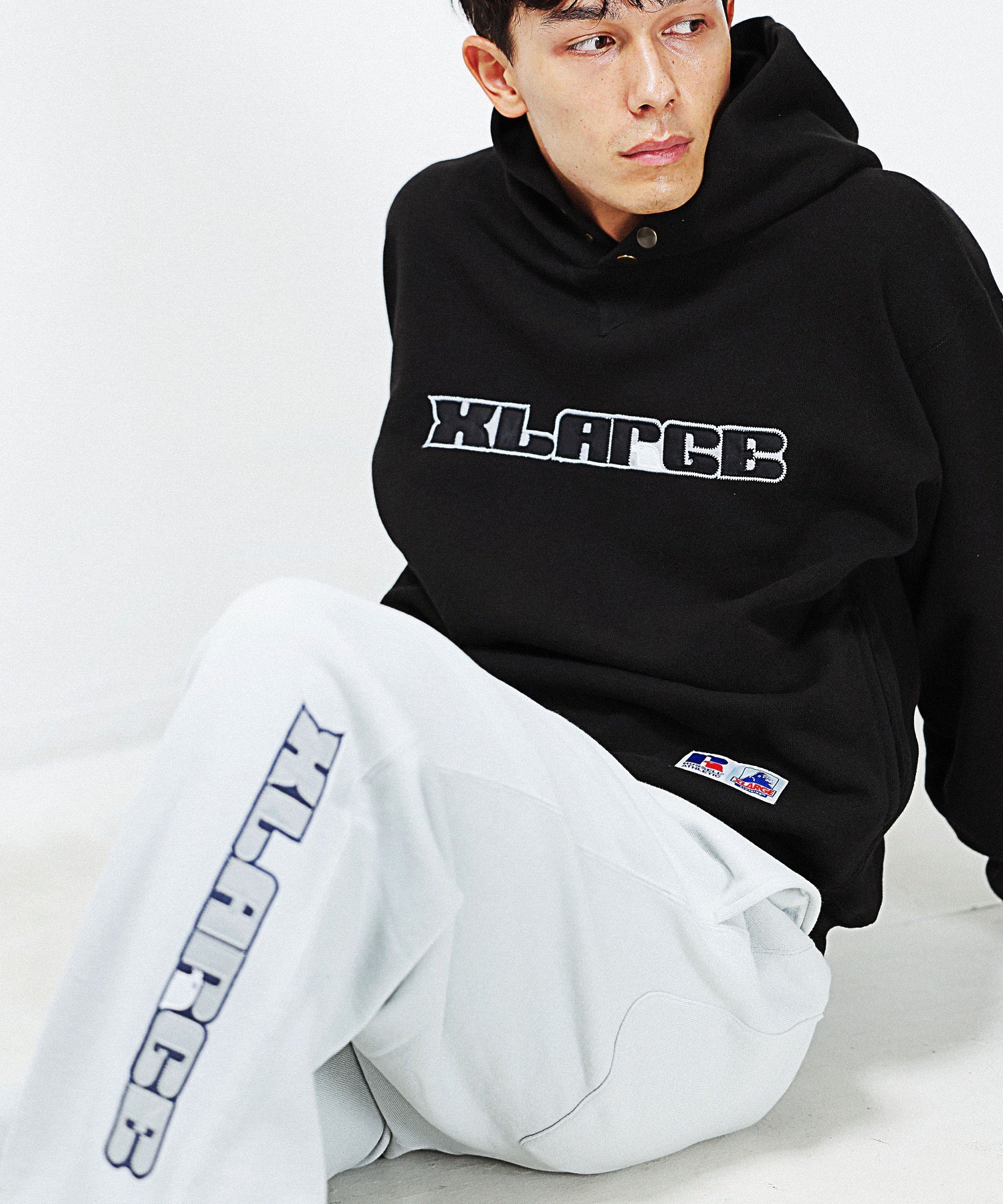 XLARGE×RUSSELL ATHLETIC SWEAT PANTS