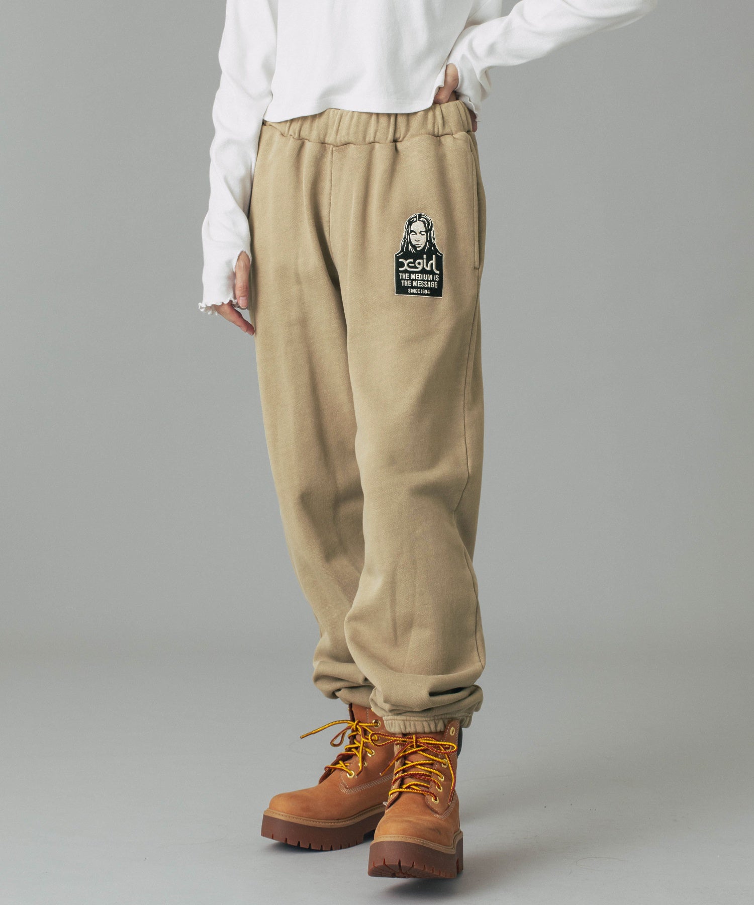 MESSAGE AND FACE PATCH FADED SWEAT PANTS