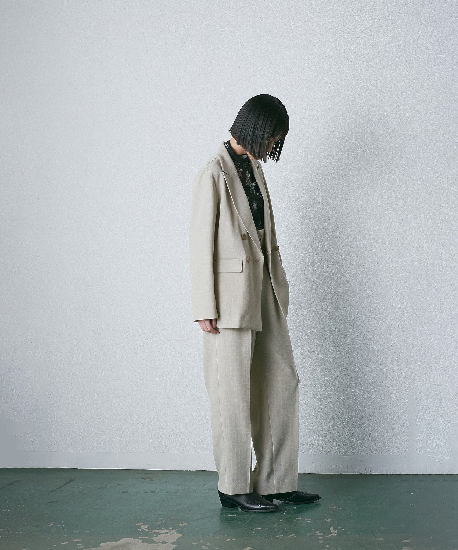 テーラードジャケット