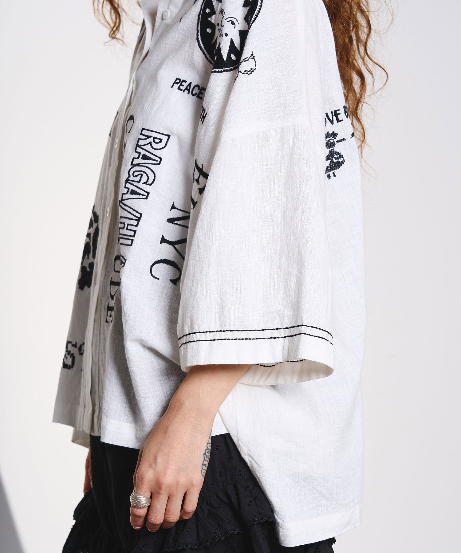 HLAADA for ROSEBUD/EMBROIDERY SHORT SLEEVE SHIRT