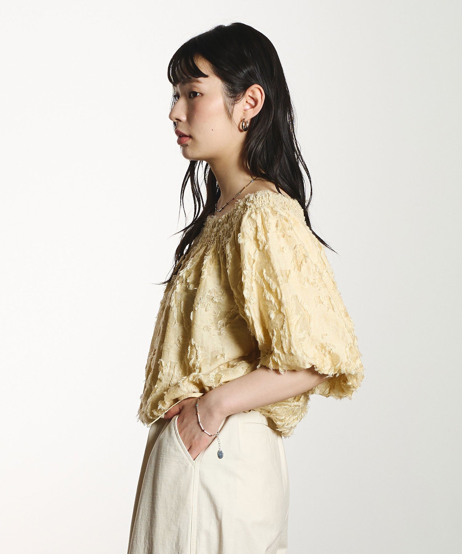 OFF SHOULDER BLOUSE