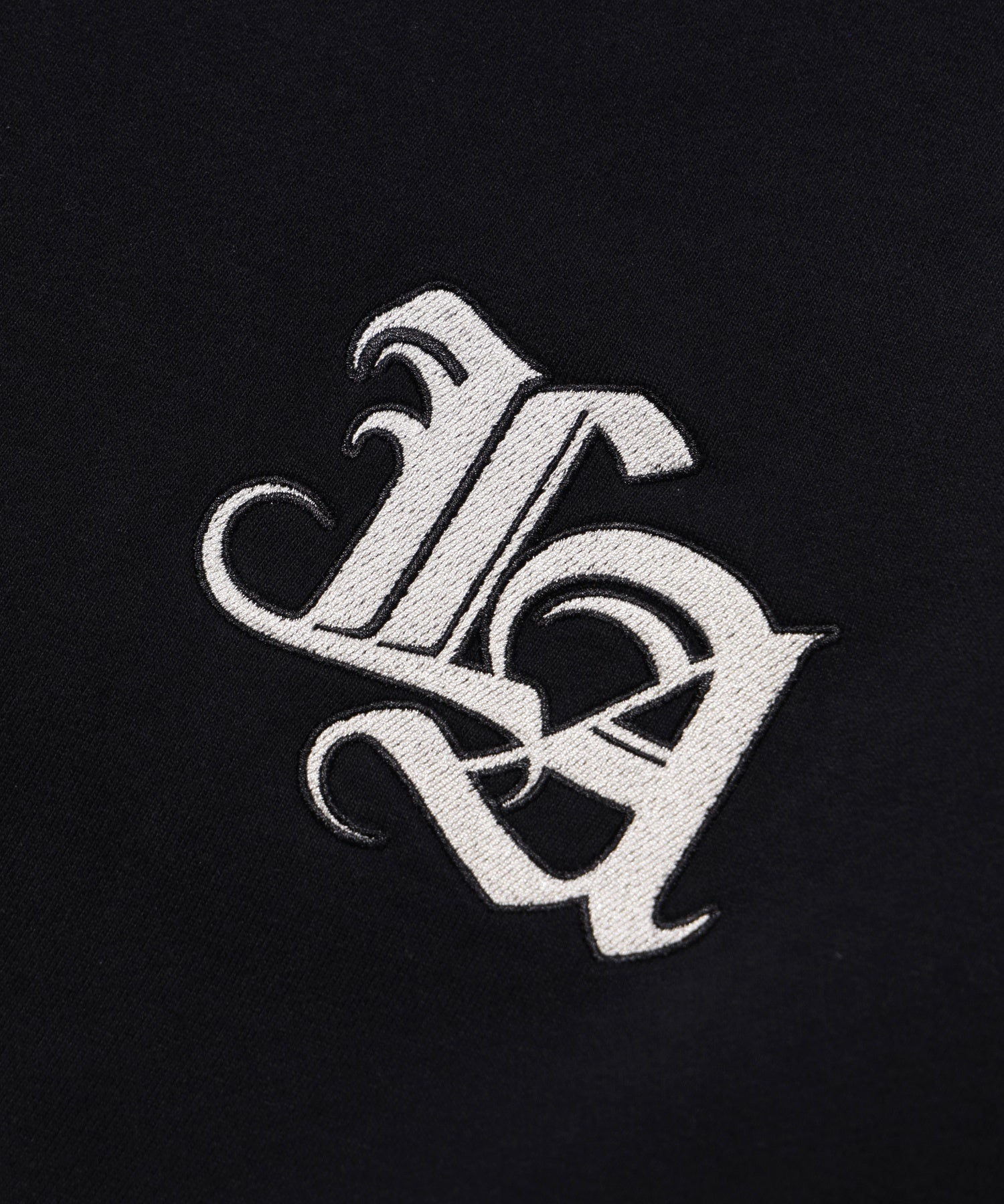VARSITY CREWNECK SWEATSHIRT