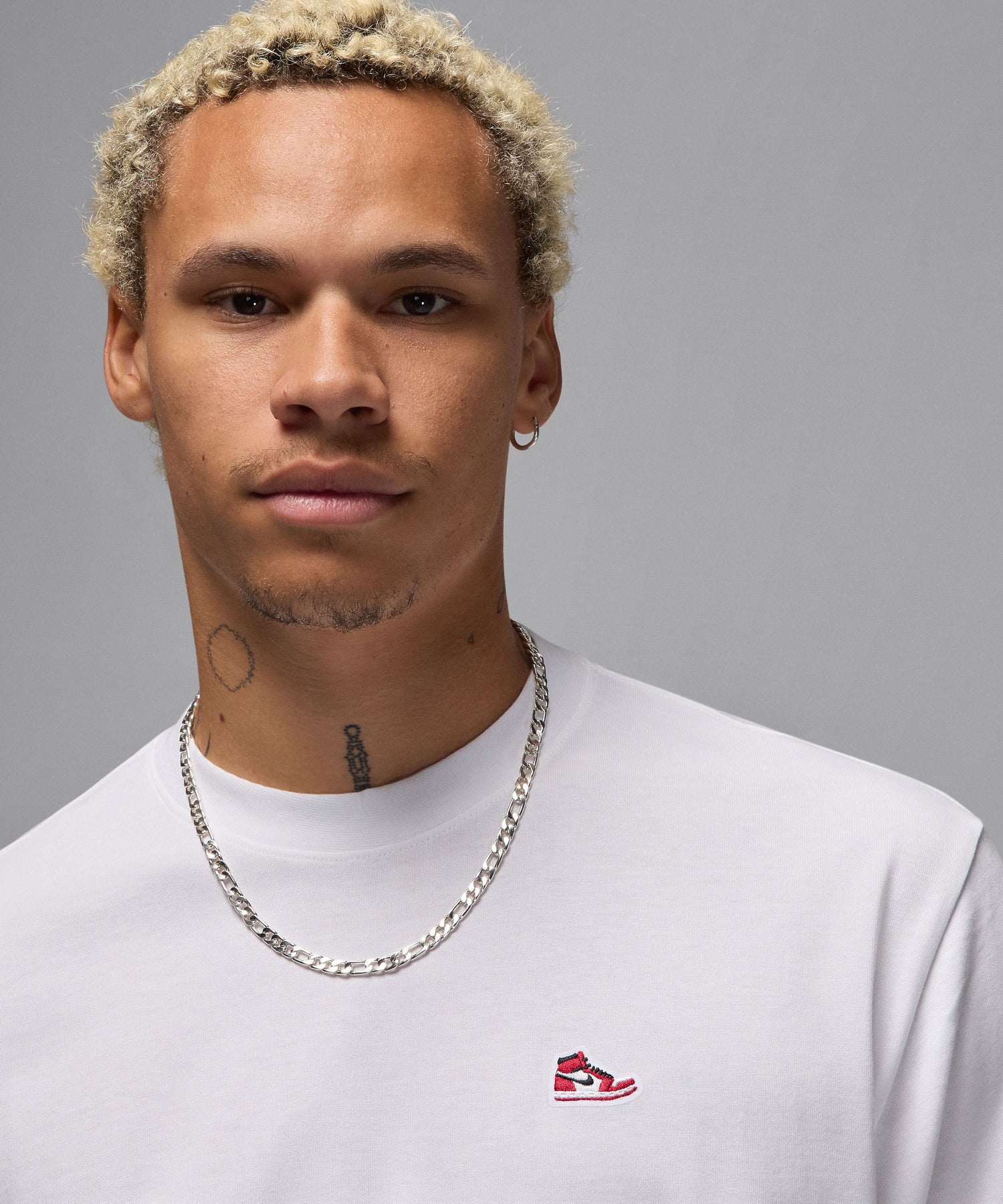 JORDAN BRAND/ジョーダンブランド/BR SNKR PCH CREW S/S TEE HJ2326-010