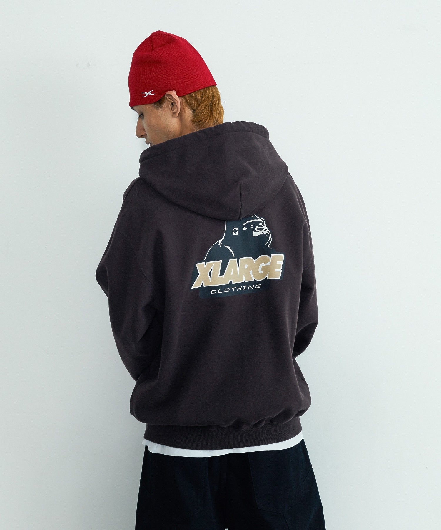 MODEL身長：183cm / 着用サイズ：Lサイズ