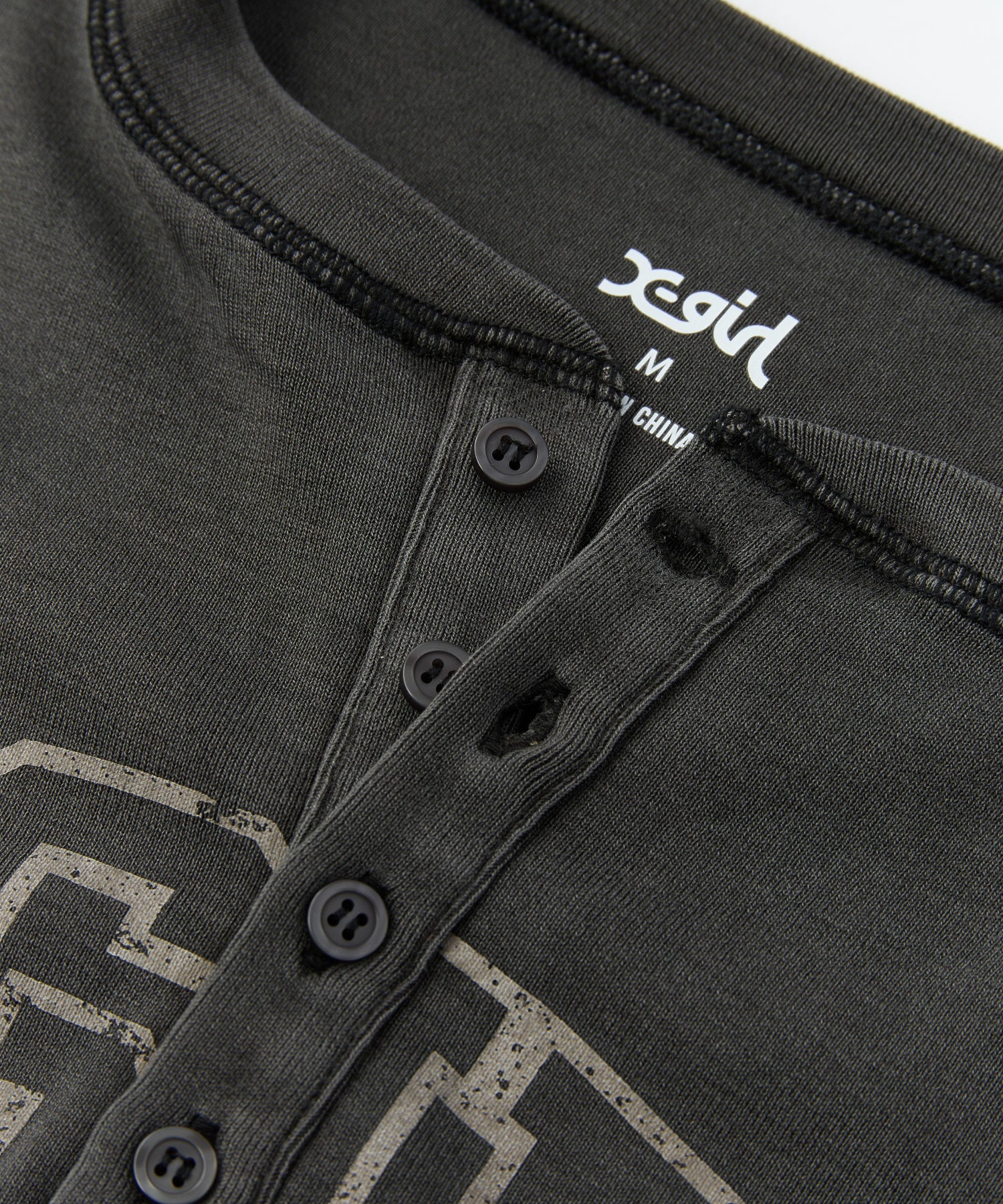 COLLEGE LOGO L/S COMPACT TOP