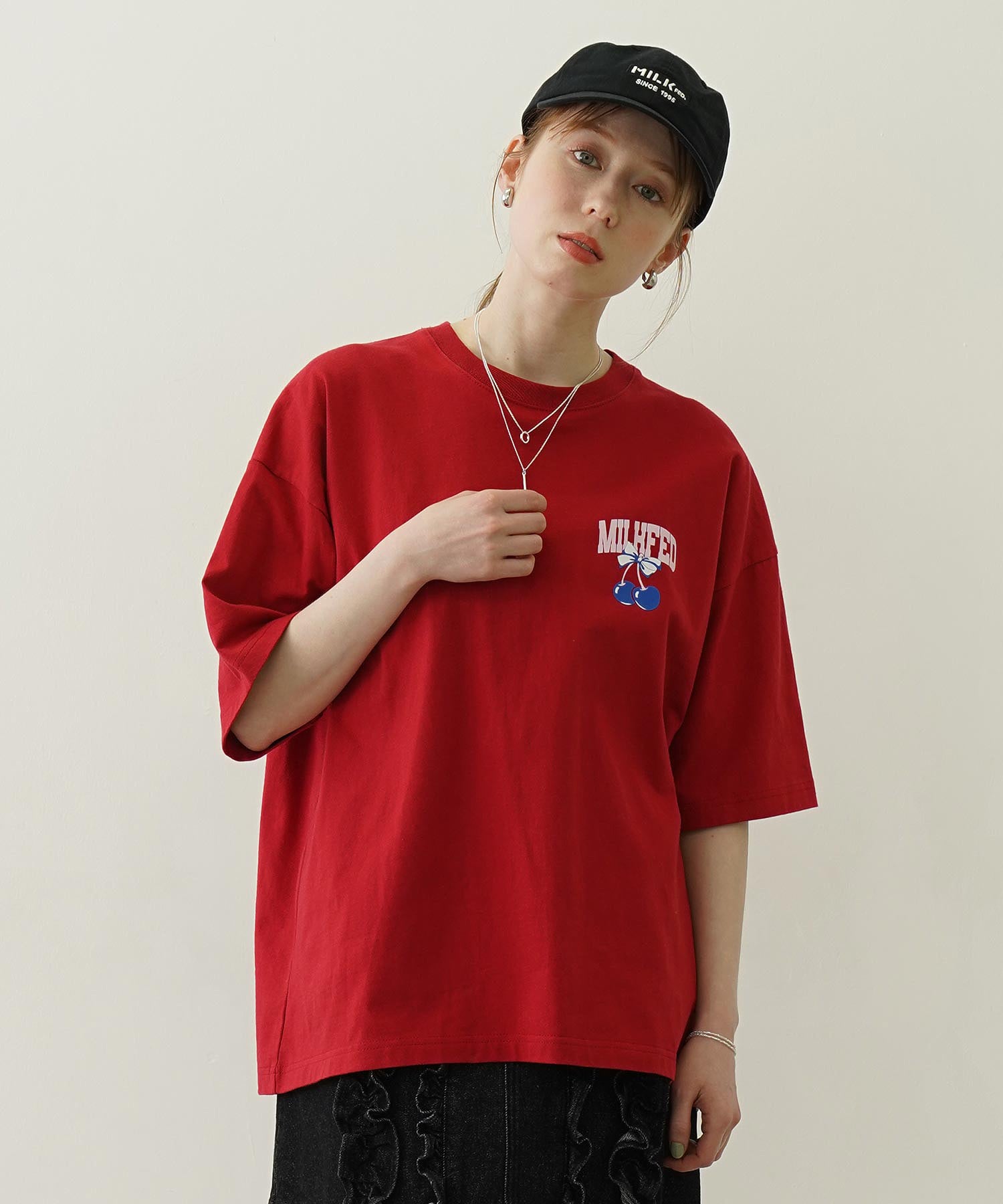 CHERRY AND RIBBON WIDE S/S TEE