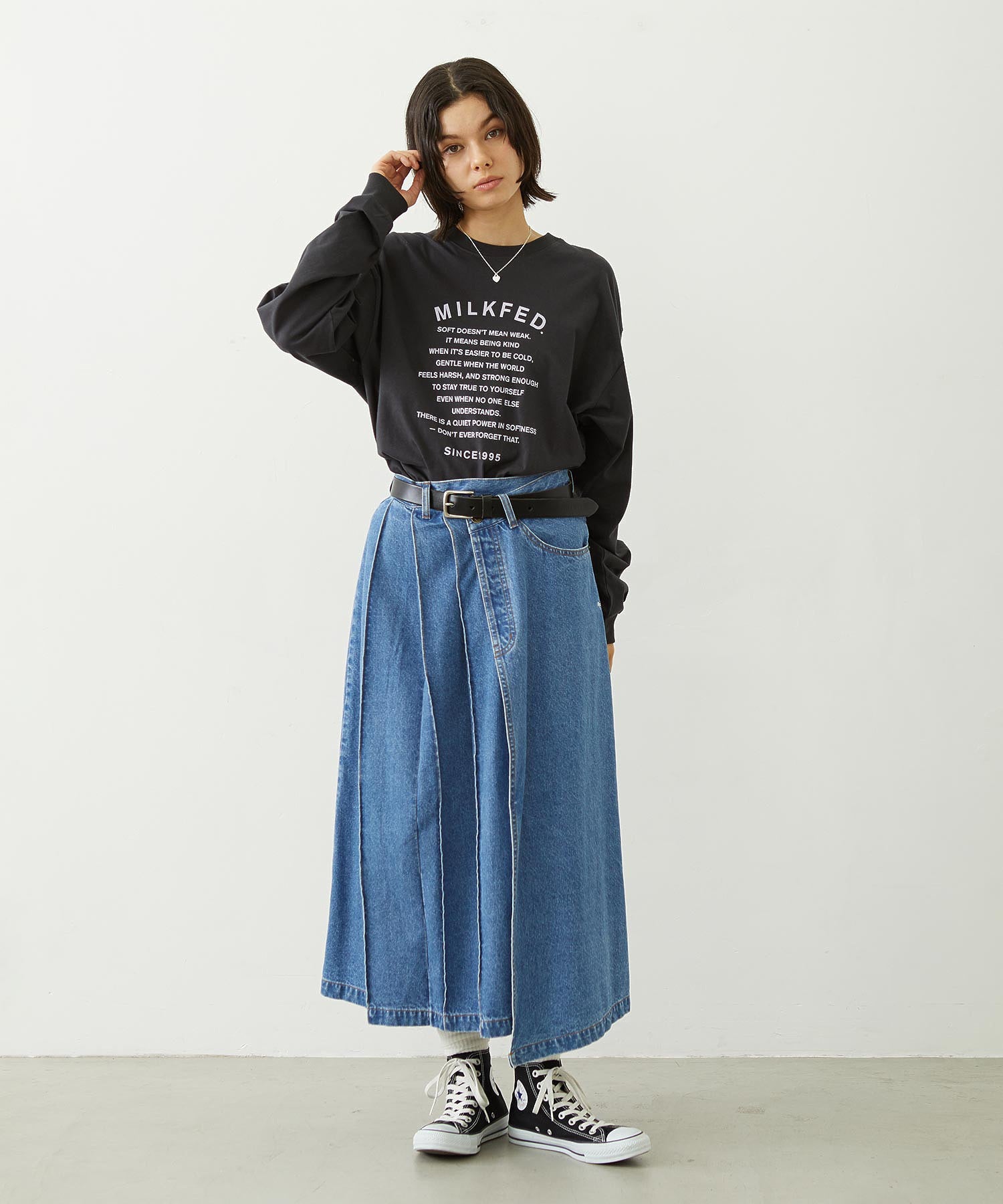 LETTER GRAPHIC L/S TEE