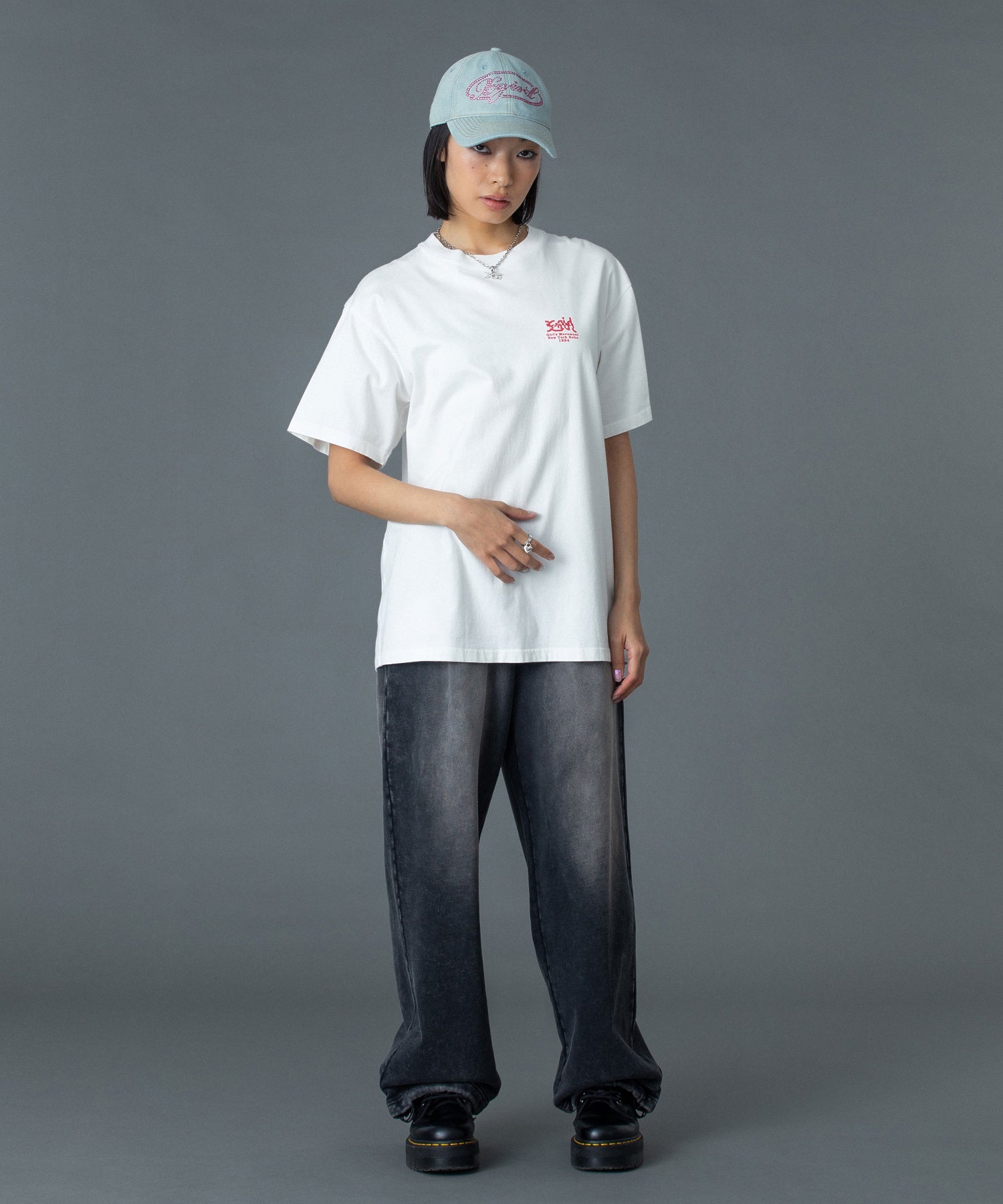 FACE LABEL WASHED SWEATPANTS