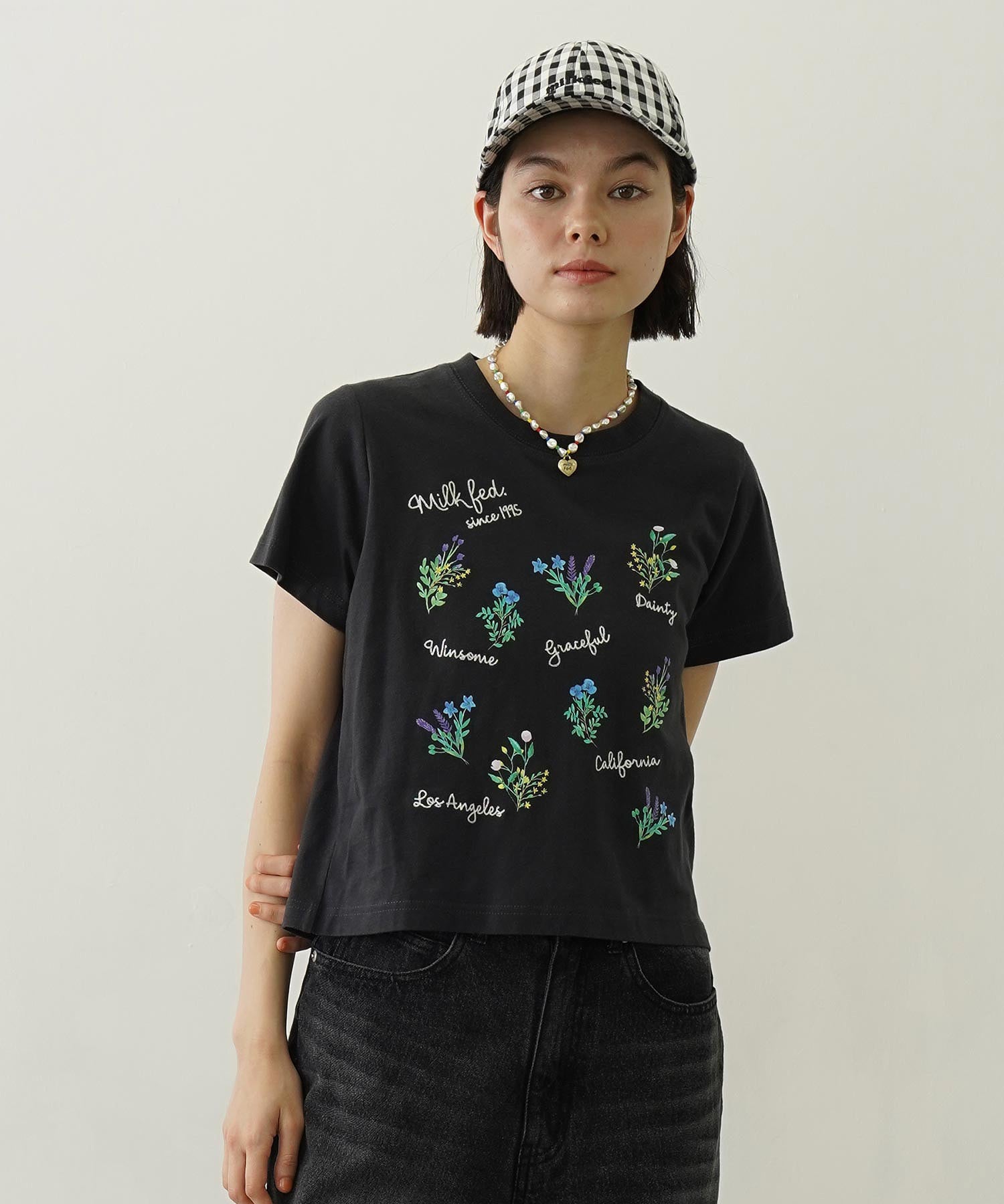 FLOWER PRINT AND EMBROIDERY COMPACT S/S TEE