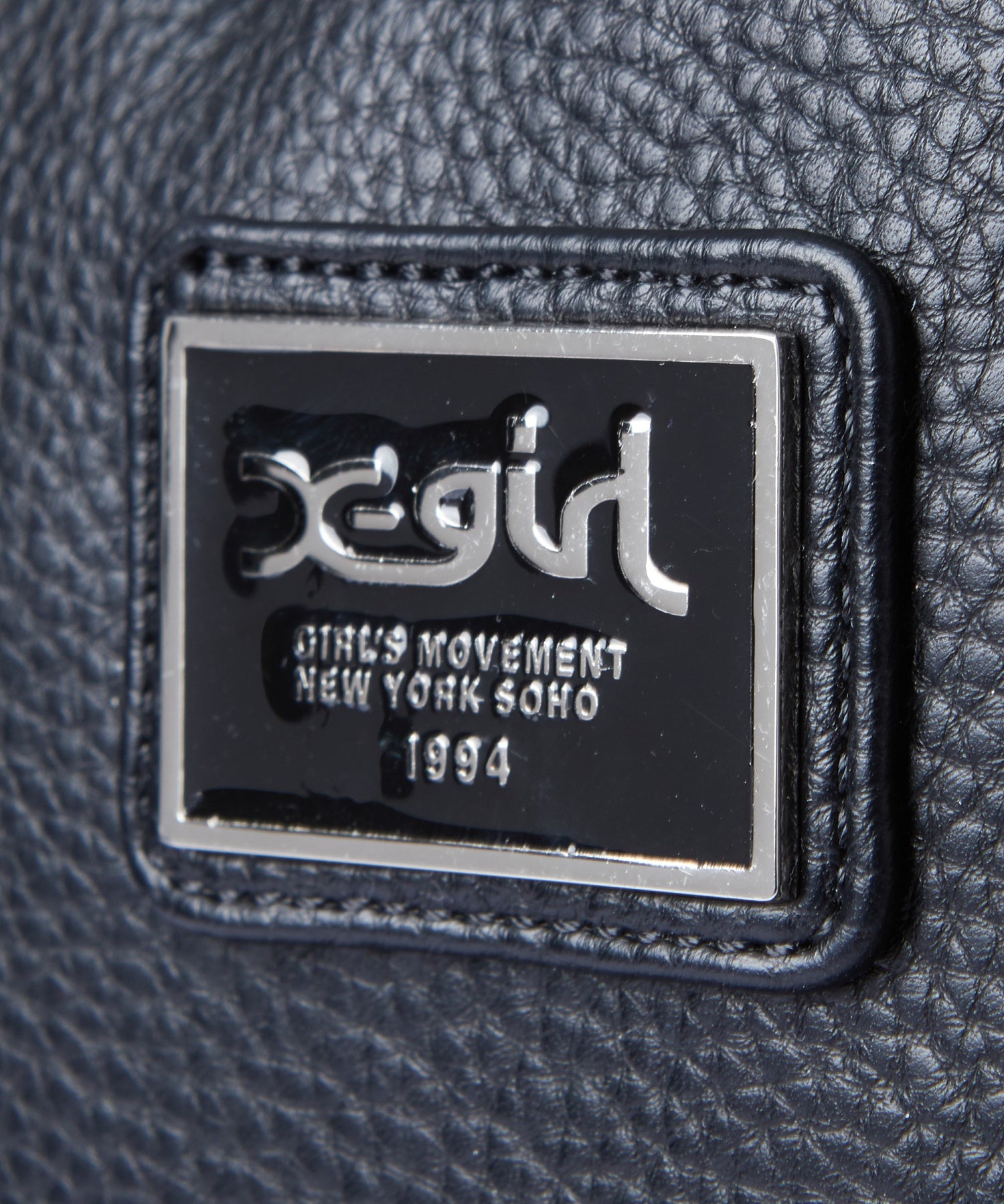 METAL LABEL FAUX LEATHER DAYPACK
