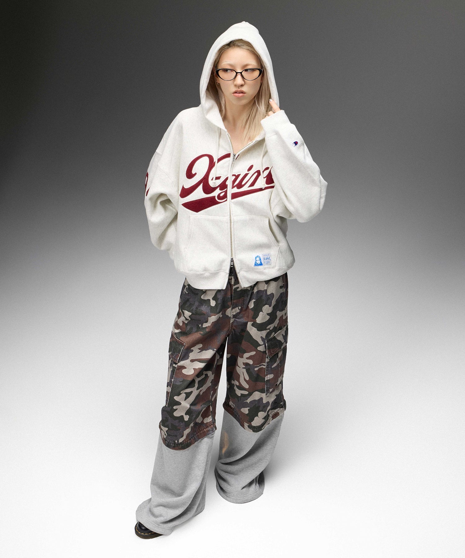 X-girl x Champion REVERSE WEAVE® PATCHED LOGO ZIP UP HOODIE
