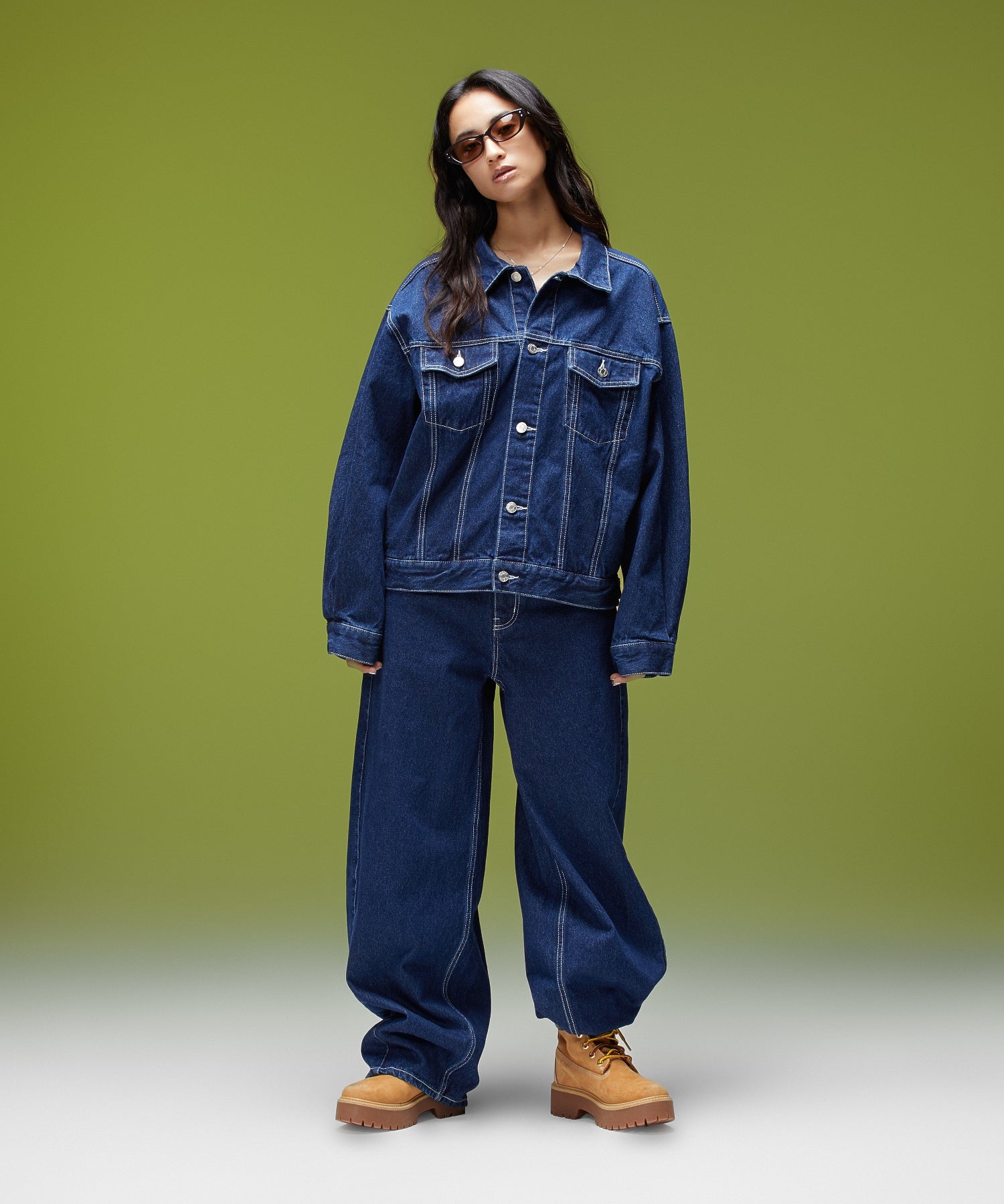 LOGO MARK STITCHED DENIM PANTS