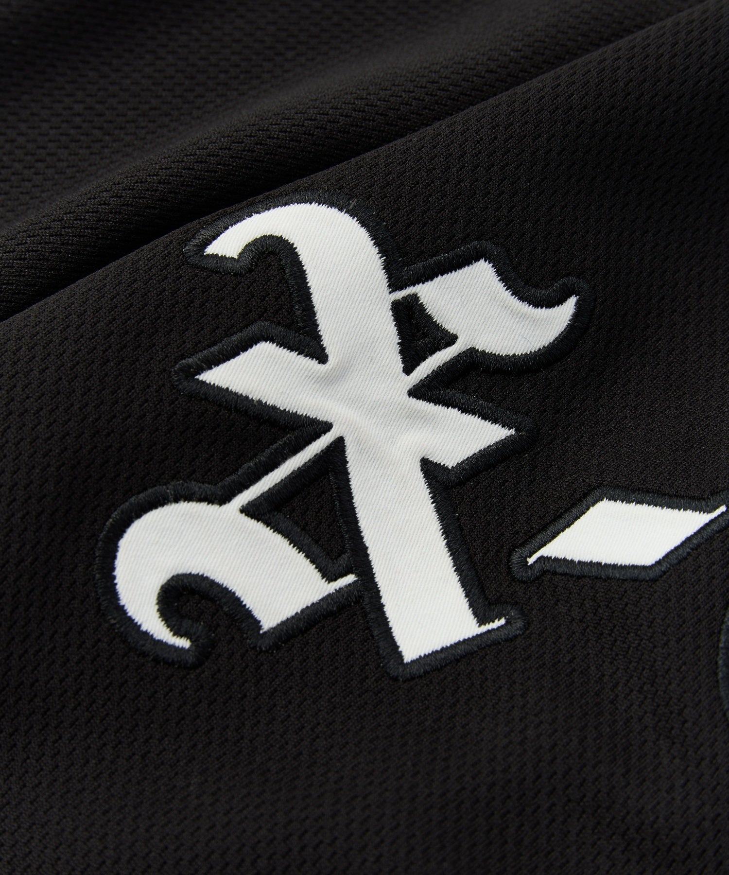 OLD ENGLISH LOGO BASEBALL SHIRT