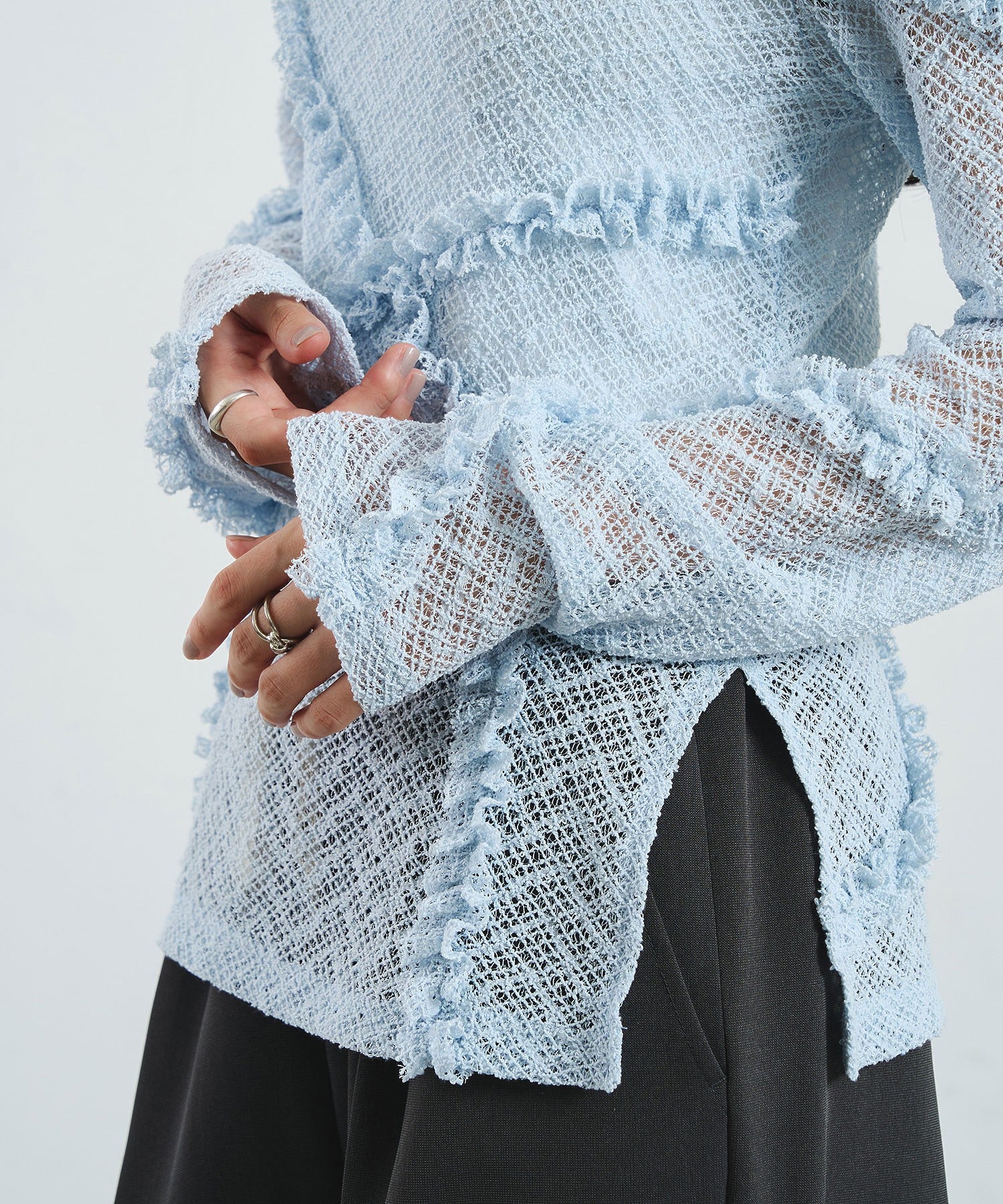 FRILL LACE TOP