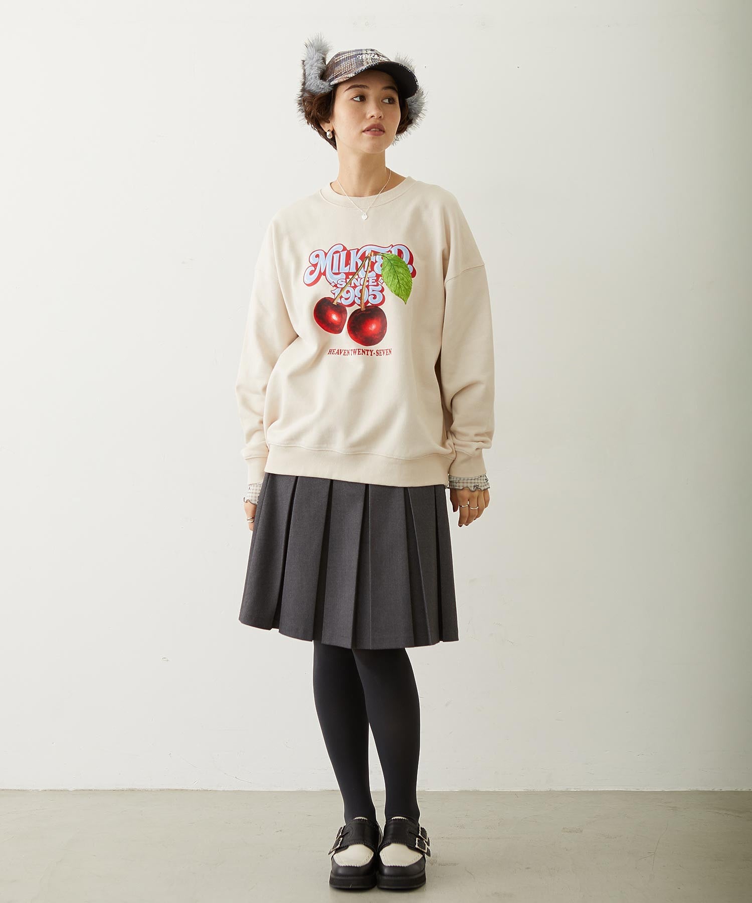 CHERRY LOGO SWEAT TOP