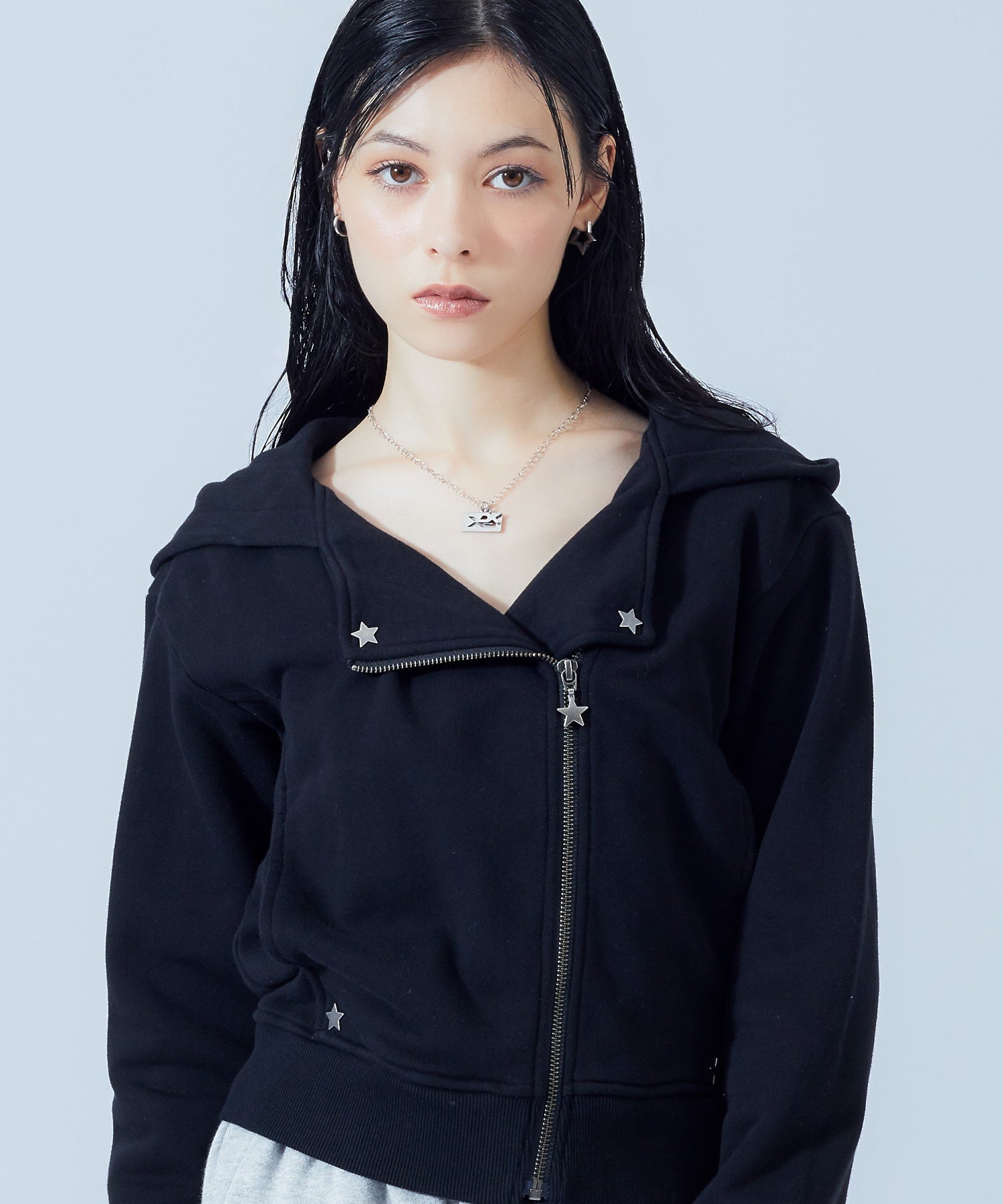 INSET LOGO PLATE NECKLACE