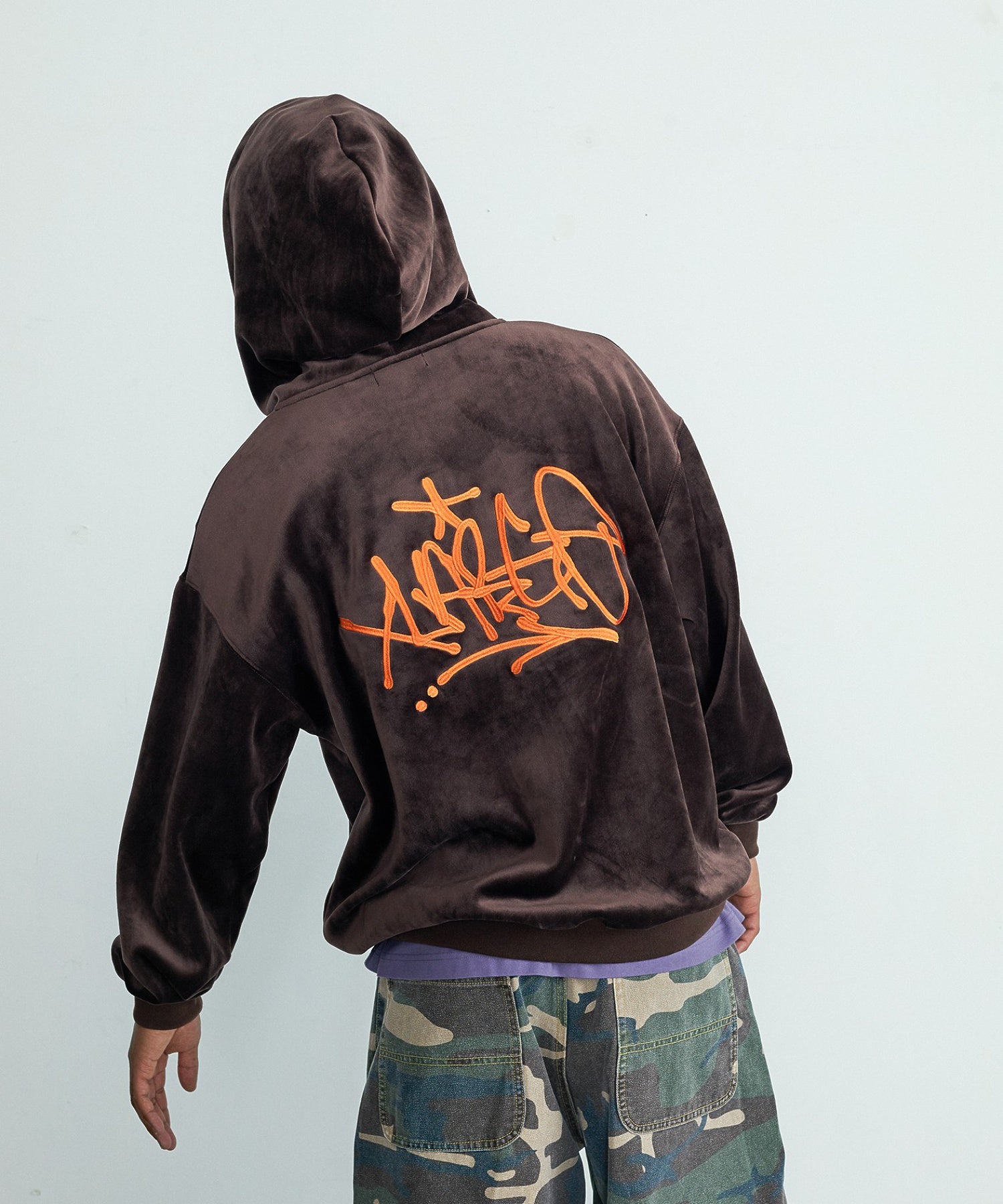 MODEL身長：170cm / 着用サイズ：Lサイズ