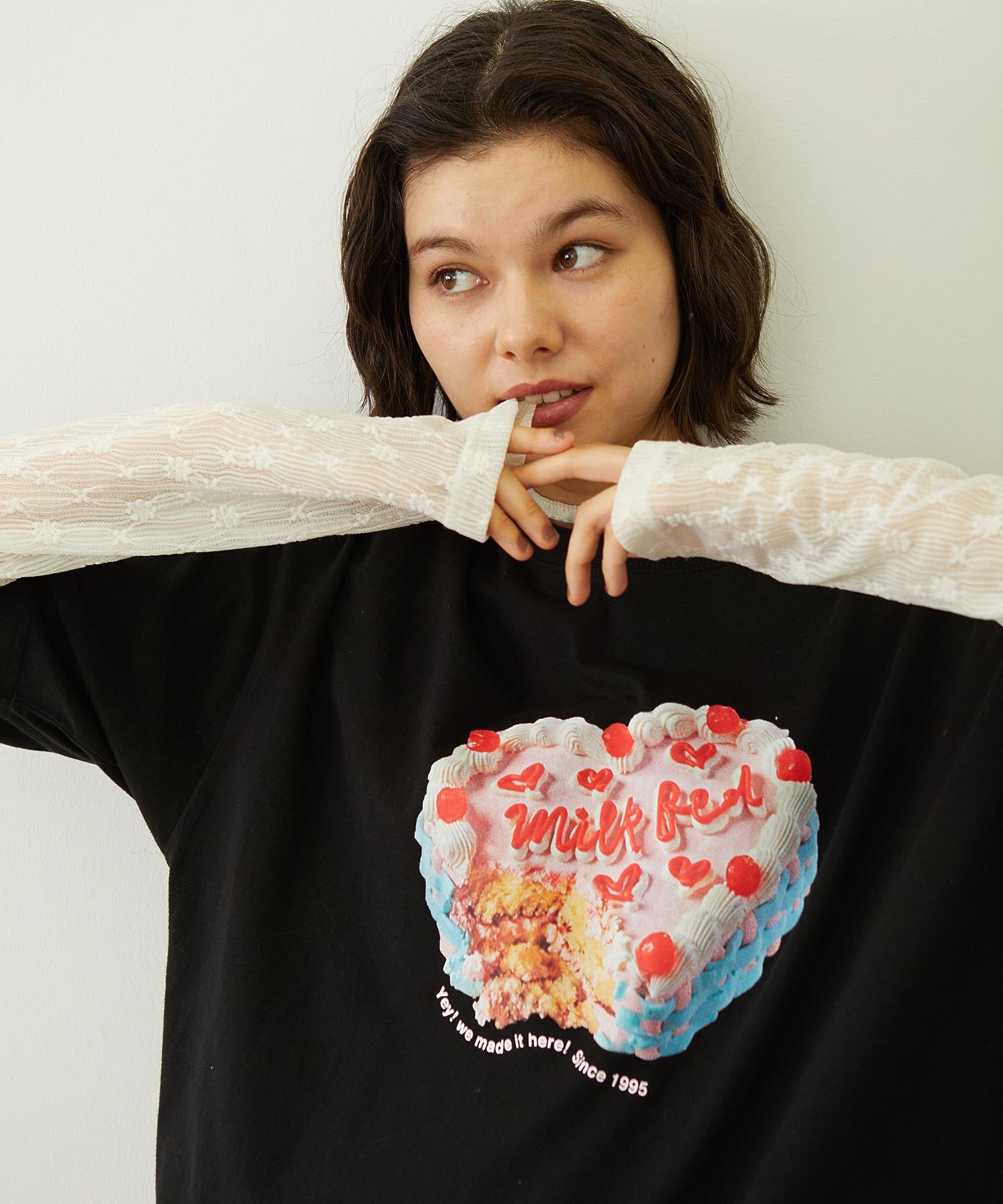 ANNIVERSARY CAKE WIDE S/S TEE