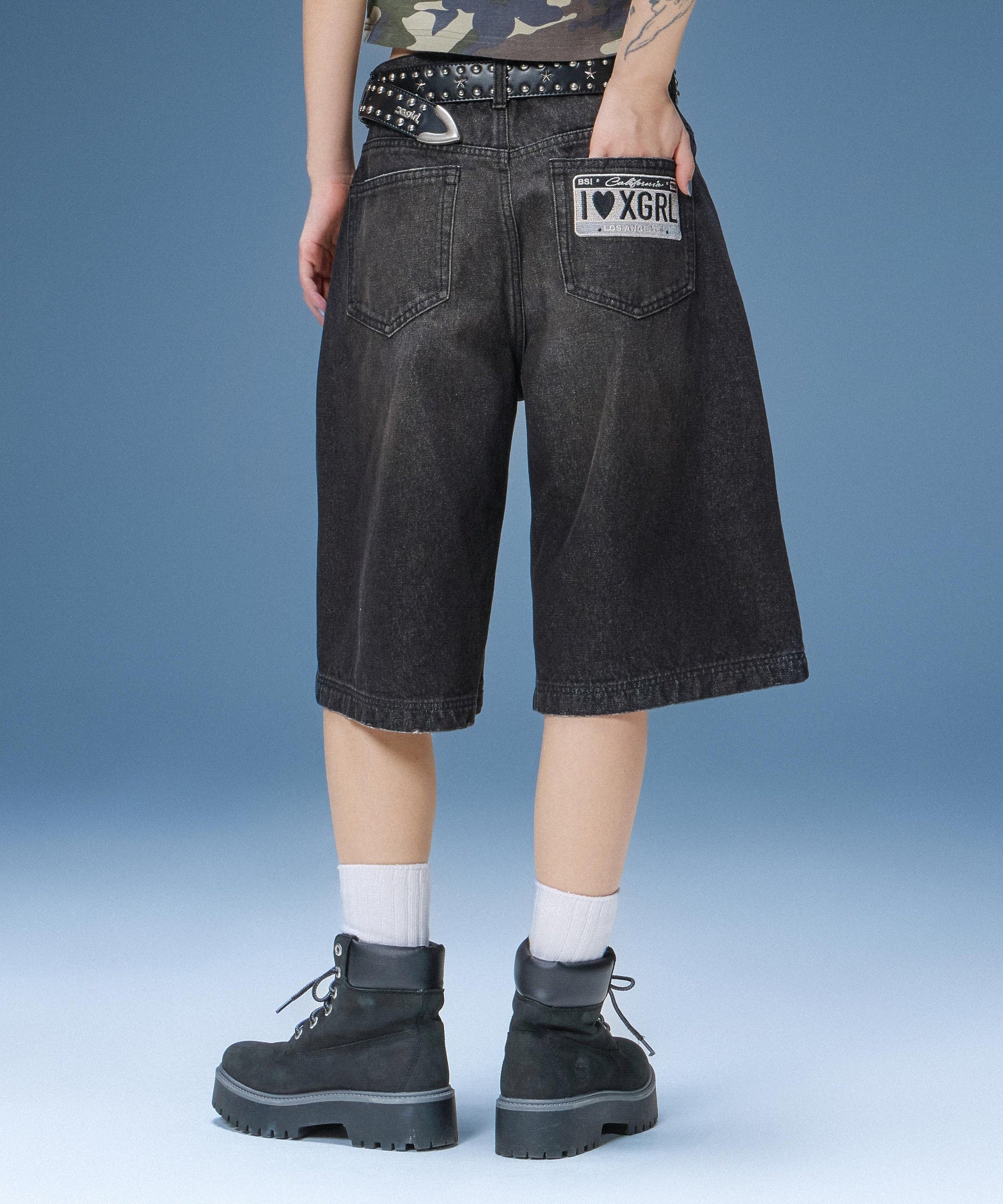WAXED DENIM SHORTS