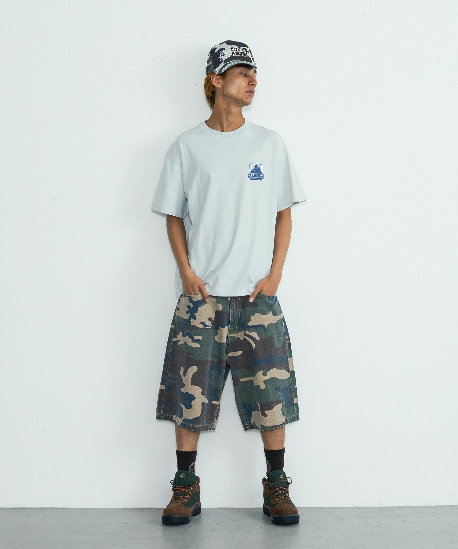 WASHED SHORT PANTS