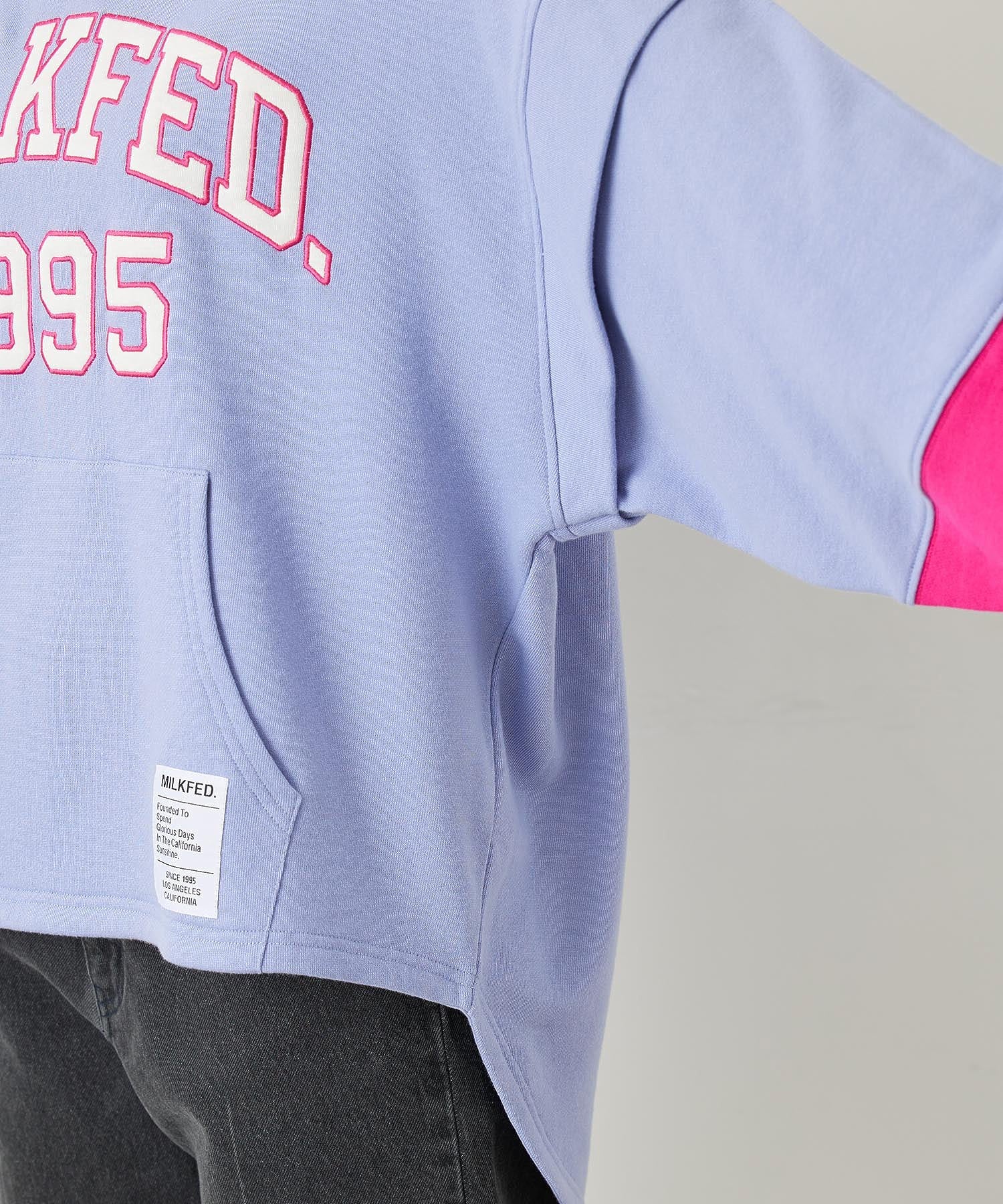 LAYERED SLEEVE  PATCH LOGO SWEAT HOODIE MILKFED.