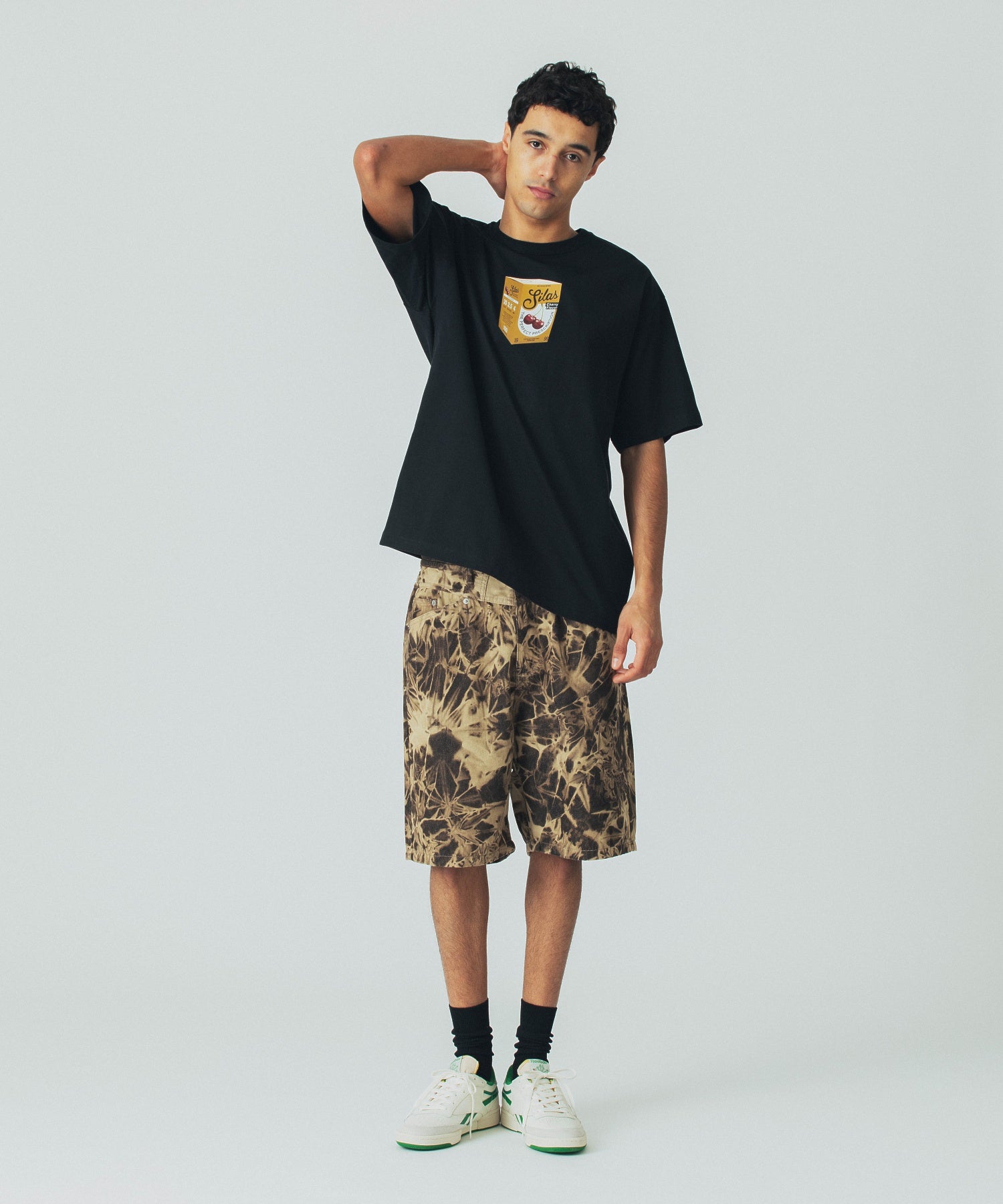 UNEVEN DYED SHORTS
