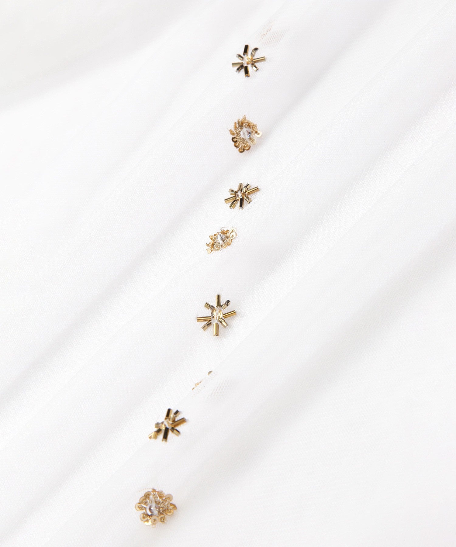 チュールシアーブラウス