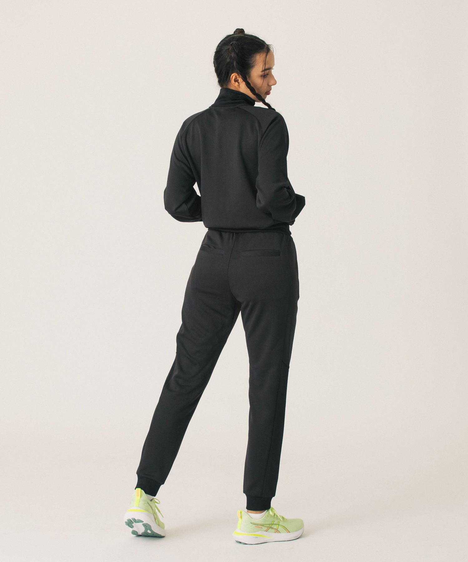 SHORT TRACK JACKET