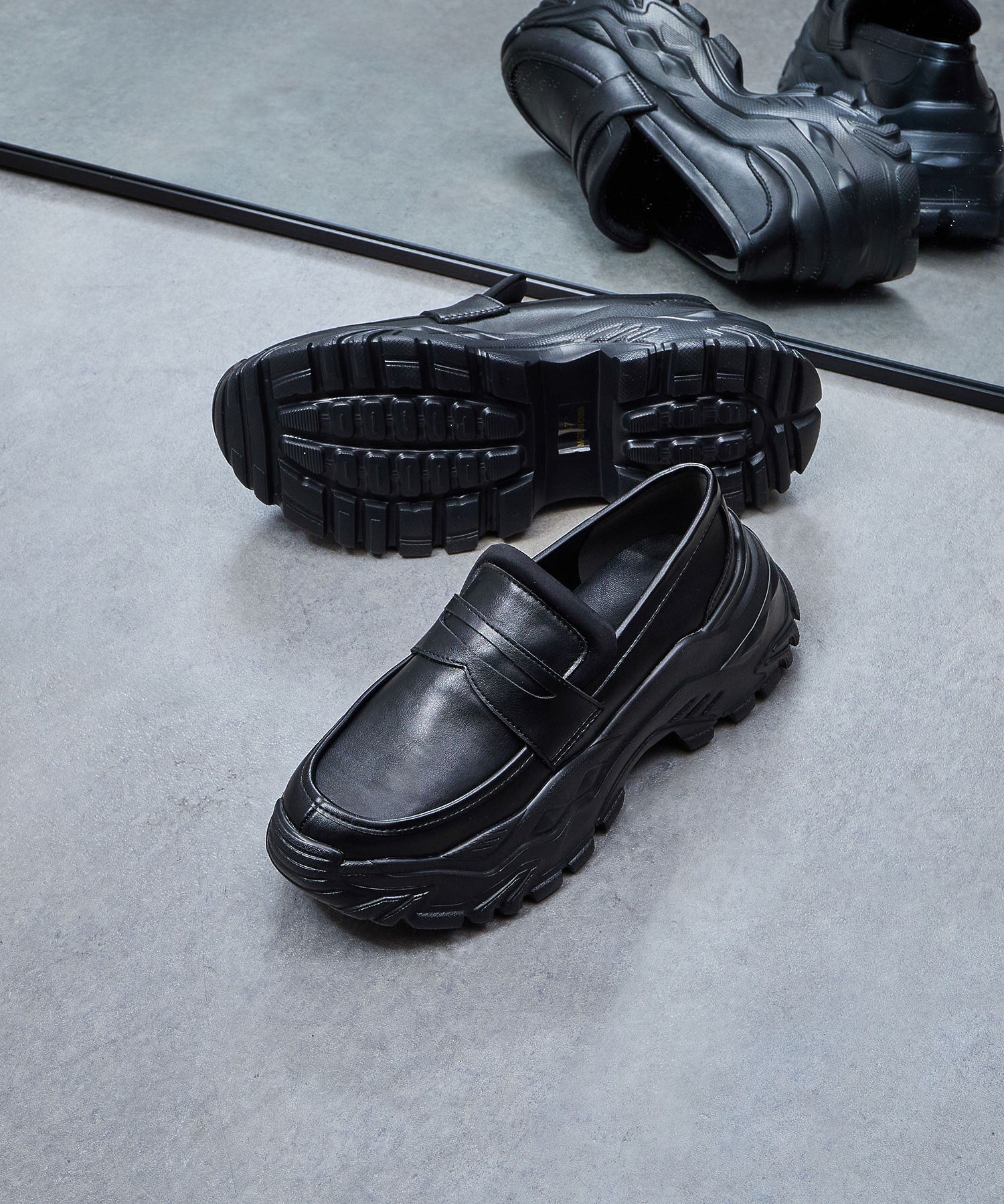 SNEAKER LOAFER