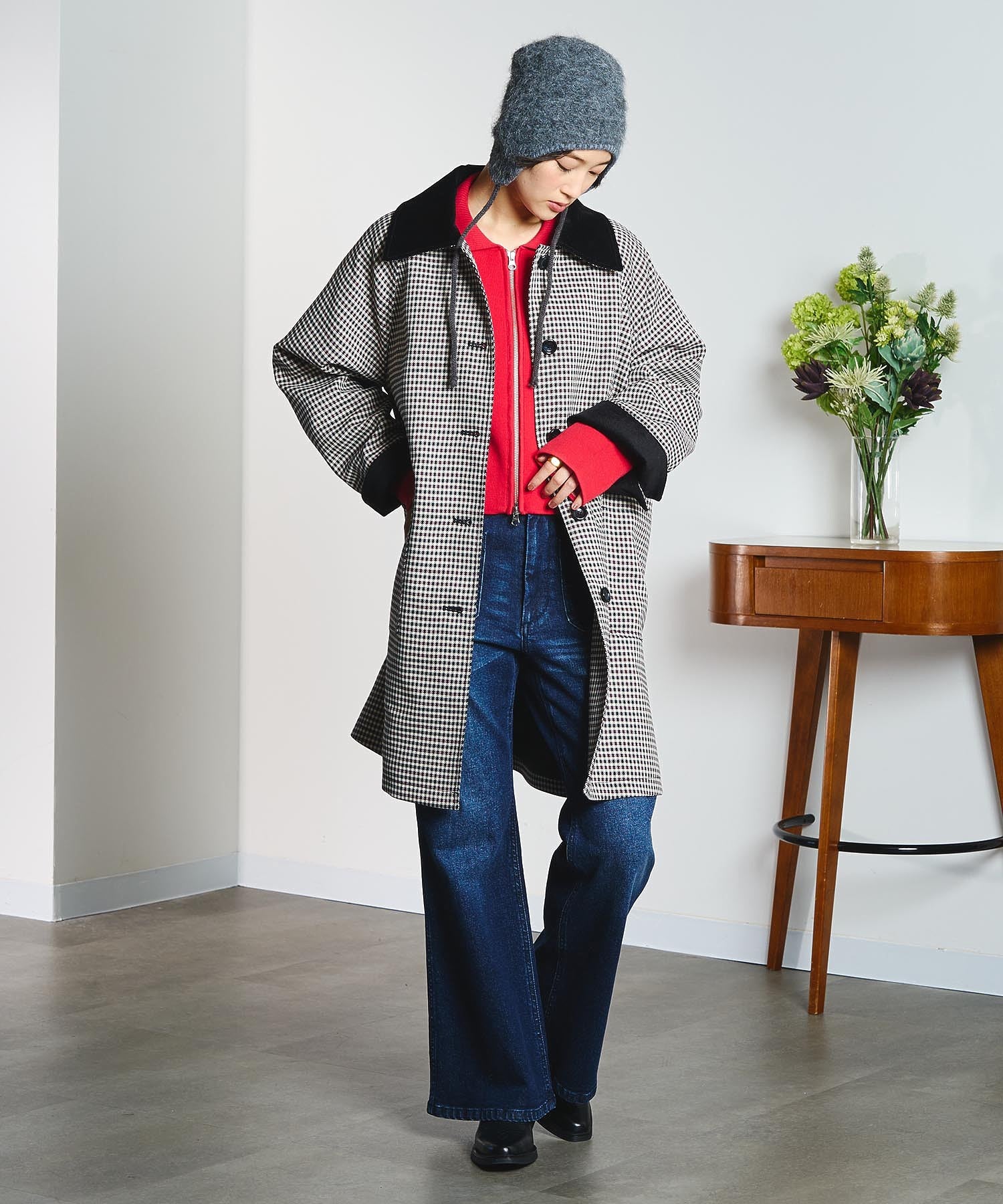 COLLARED ZIP CARDIGAN