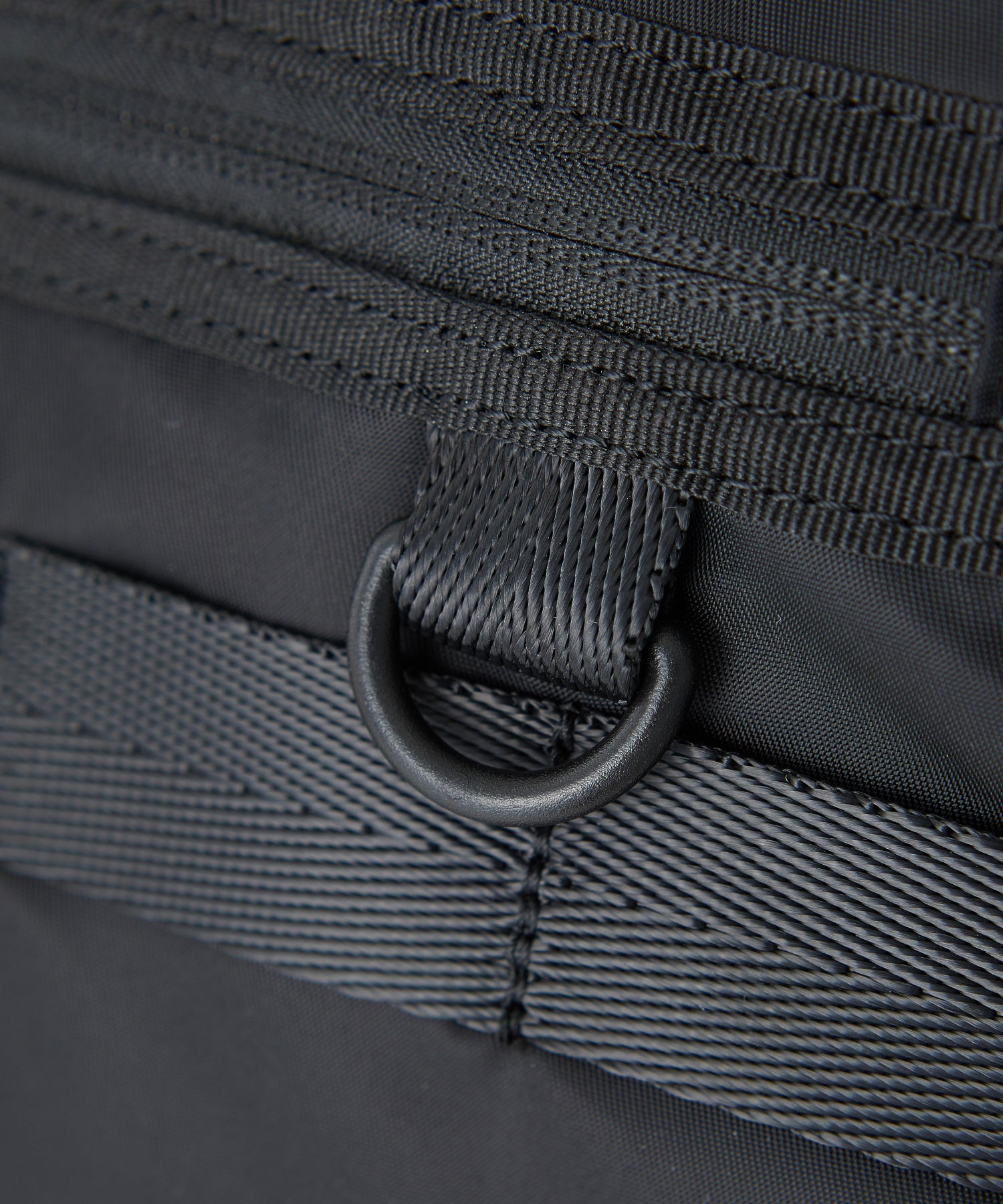 LOGO PLATE MESSENGER BAG MILKFED.